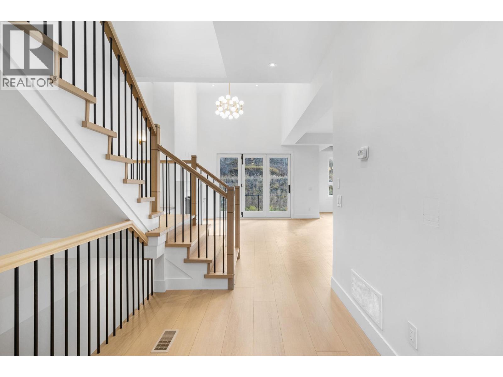 Picture for 1012 Bull  Crescent