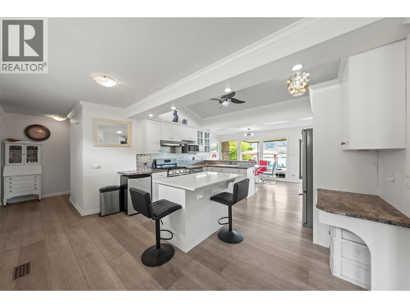 Picture for 3939 LAKESIDE  Road