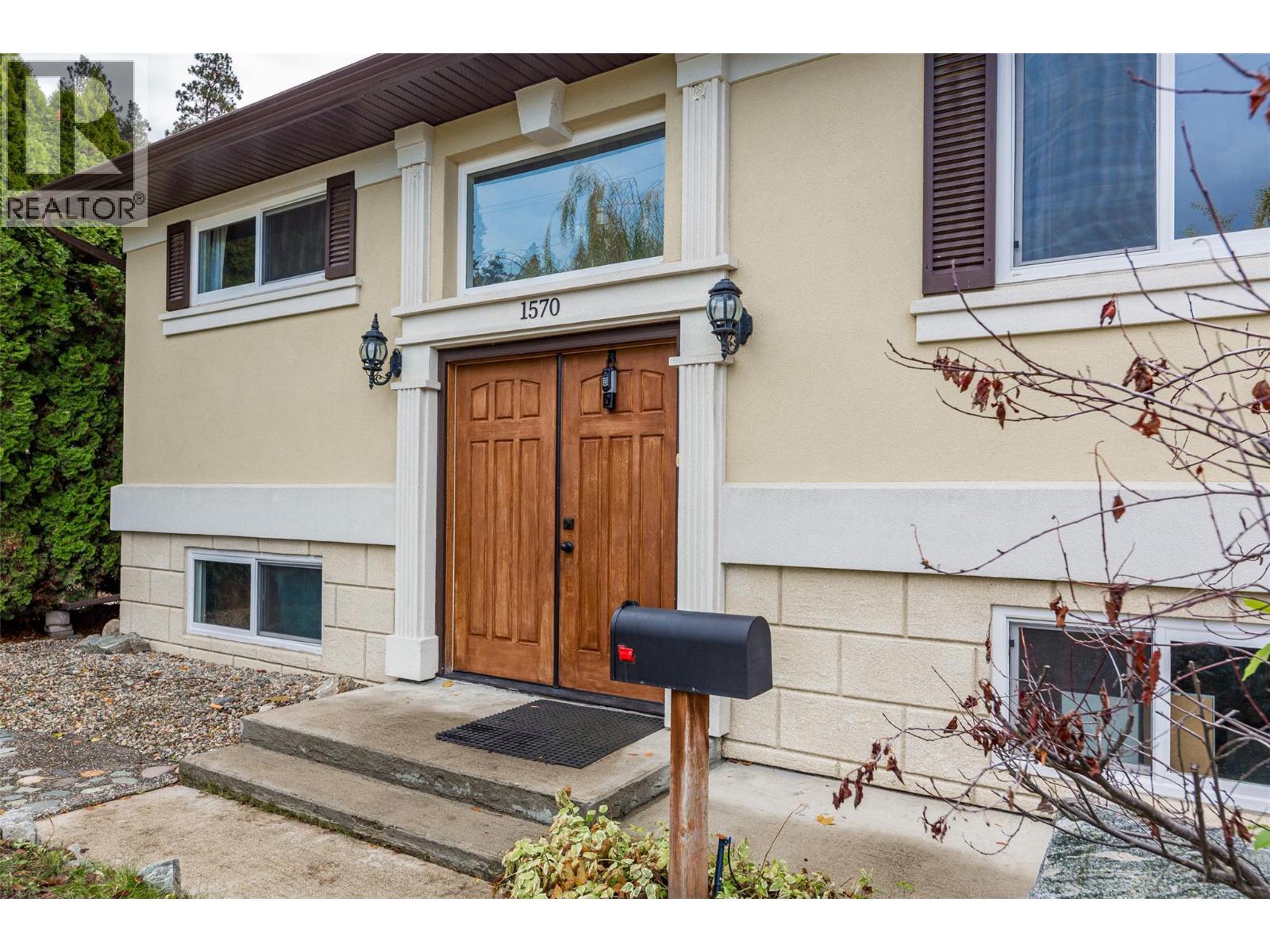 Picture for 1570 Pasadena  Road