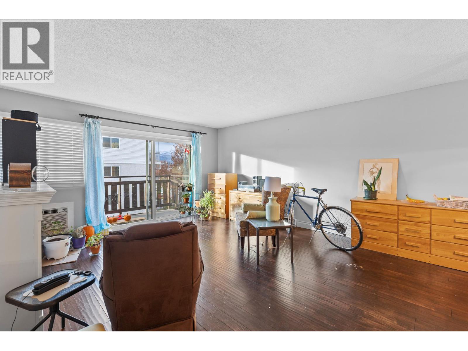 Picture for Unit #204, 1860 Richter  Street