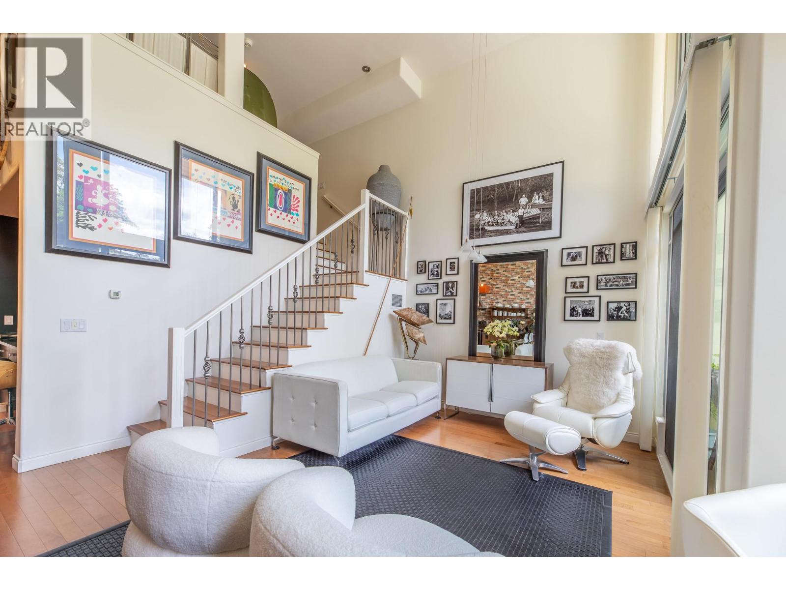 Picture for Unit #208, 250 MARINA  Way