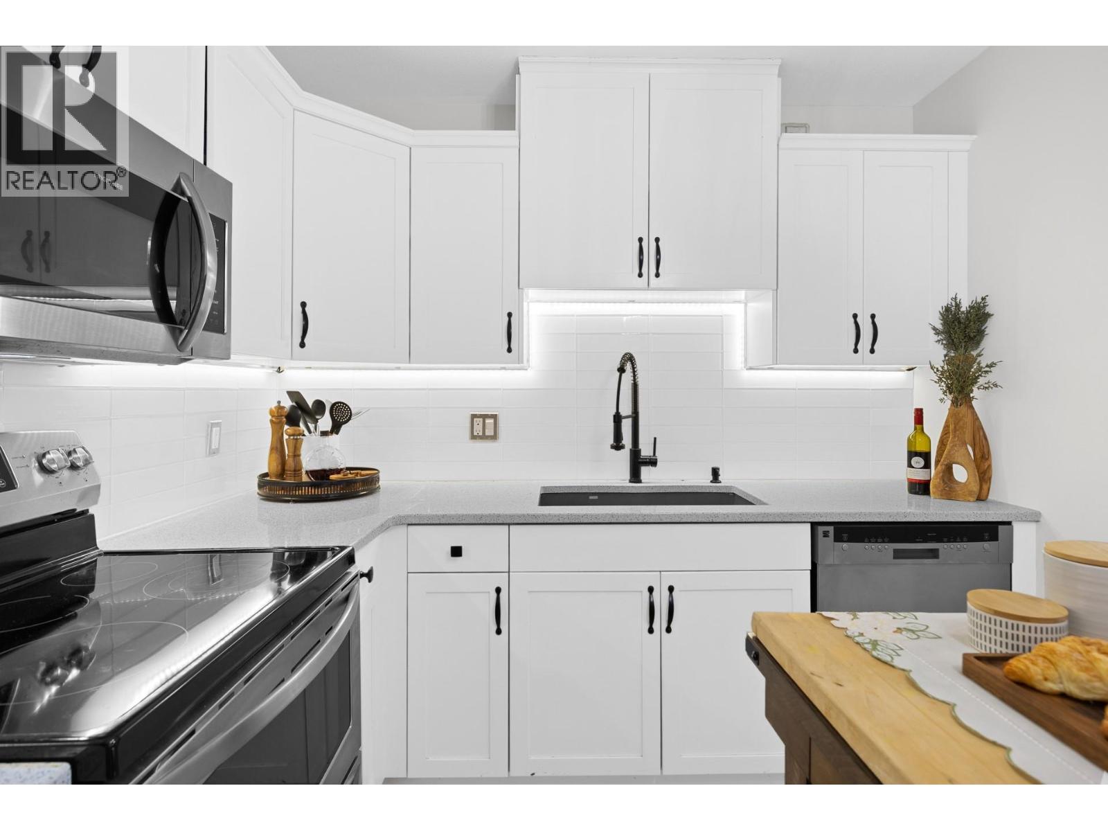 Picture for Unit #106, 303 Whitman  Road