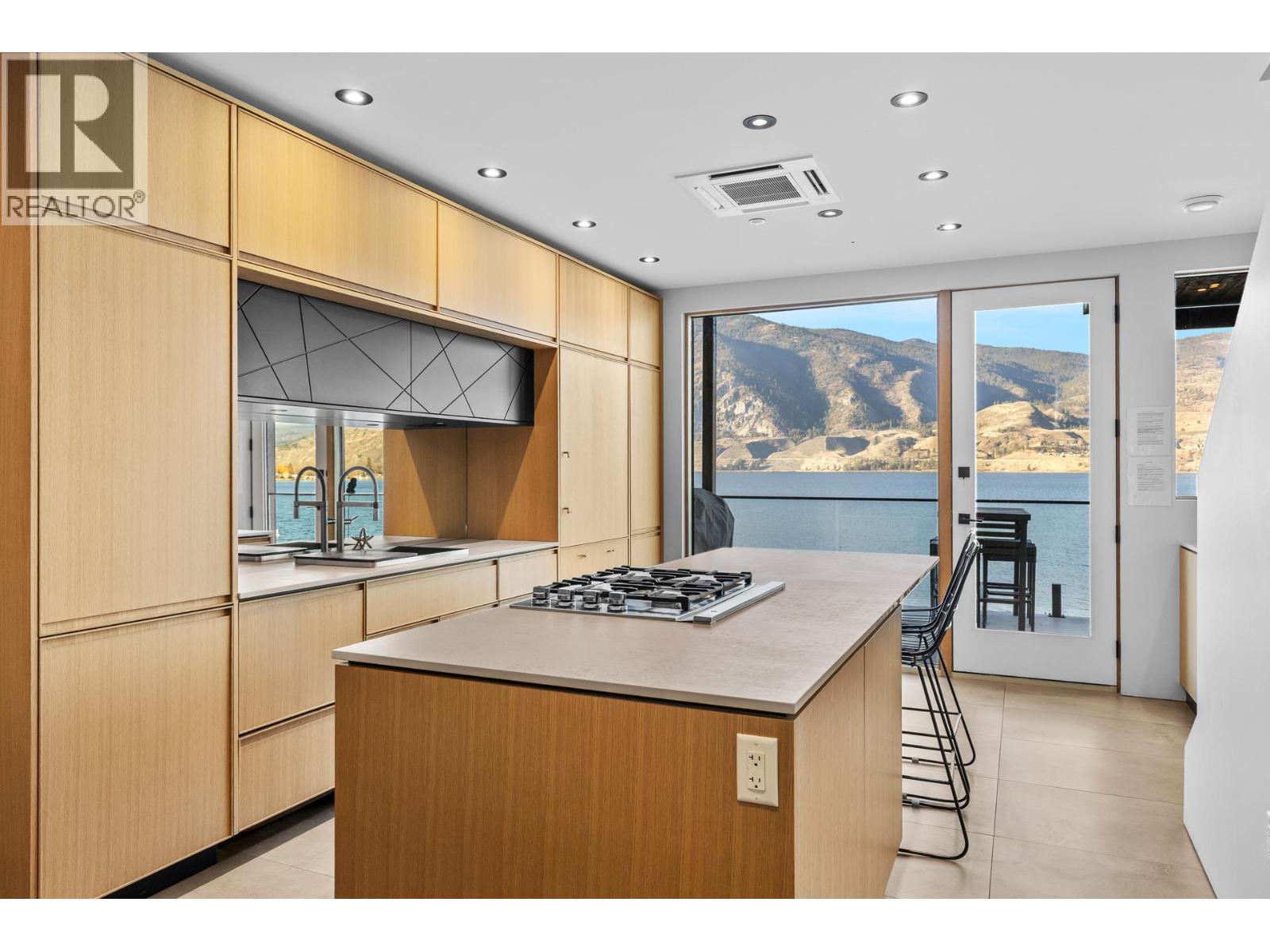 Picture for 4043 Lakeside  Road