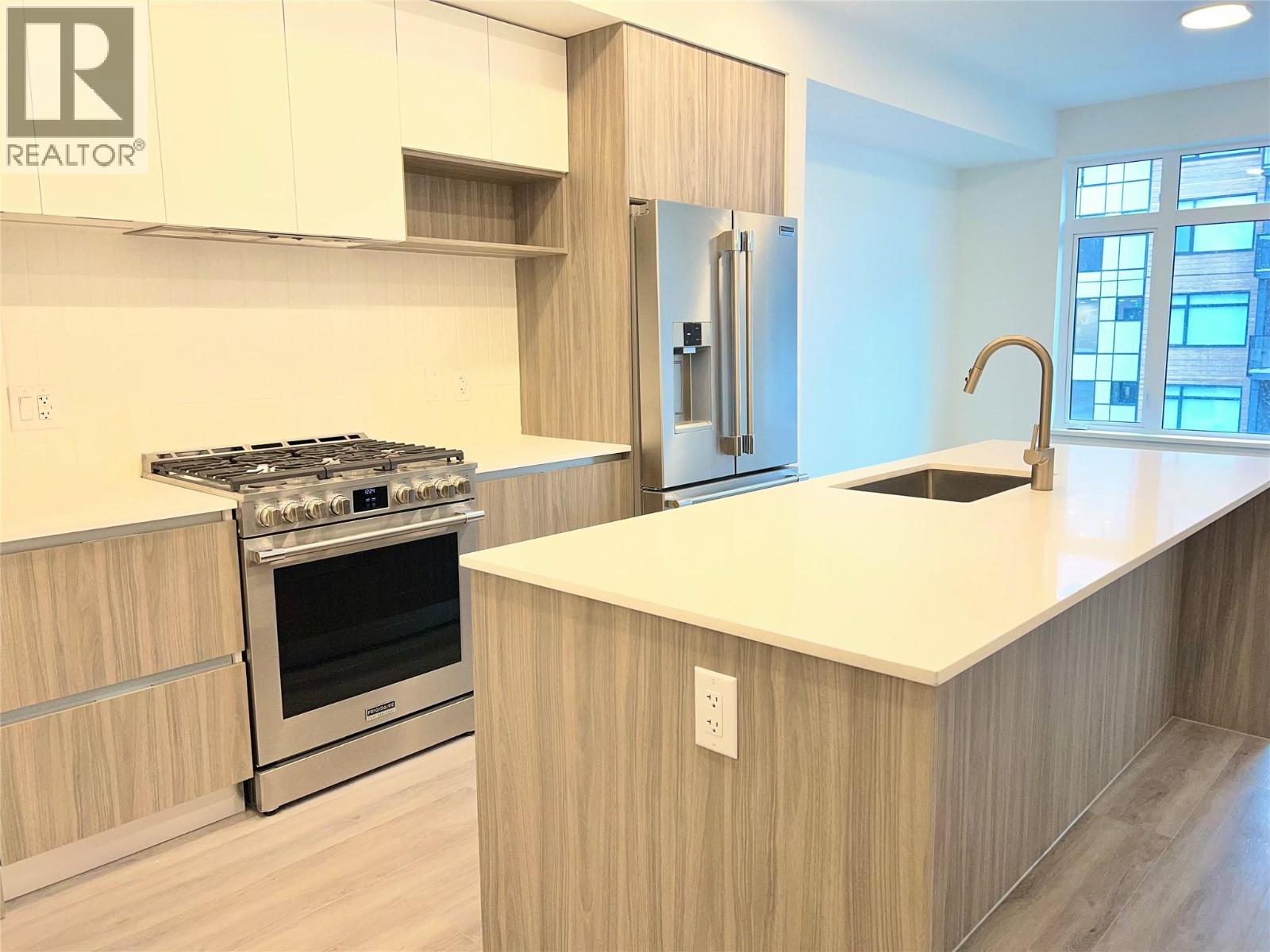 Picture for Unit #407, 2760 Olalla  Road