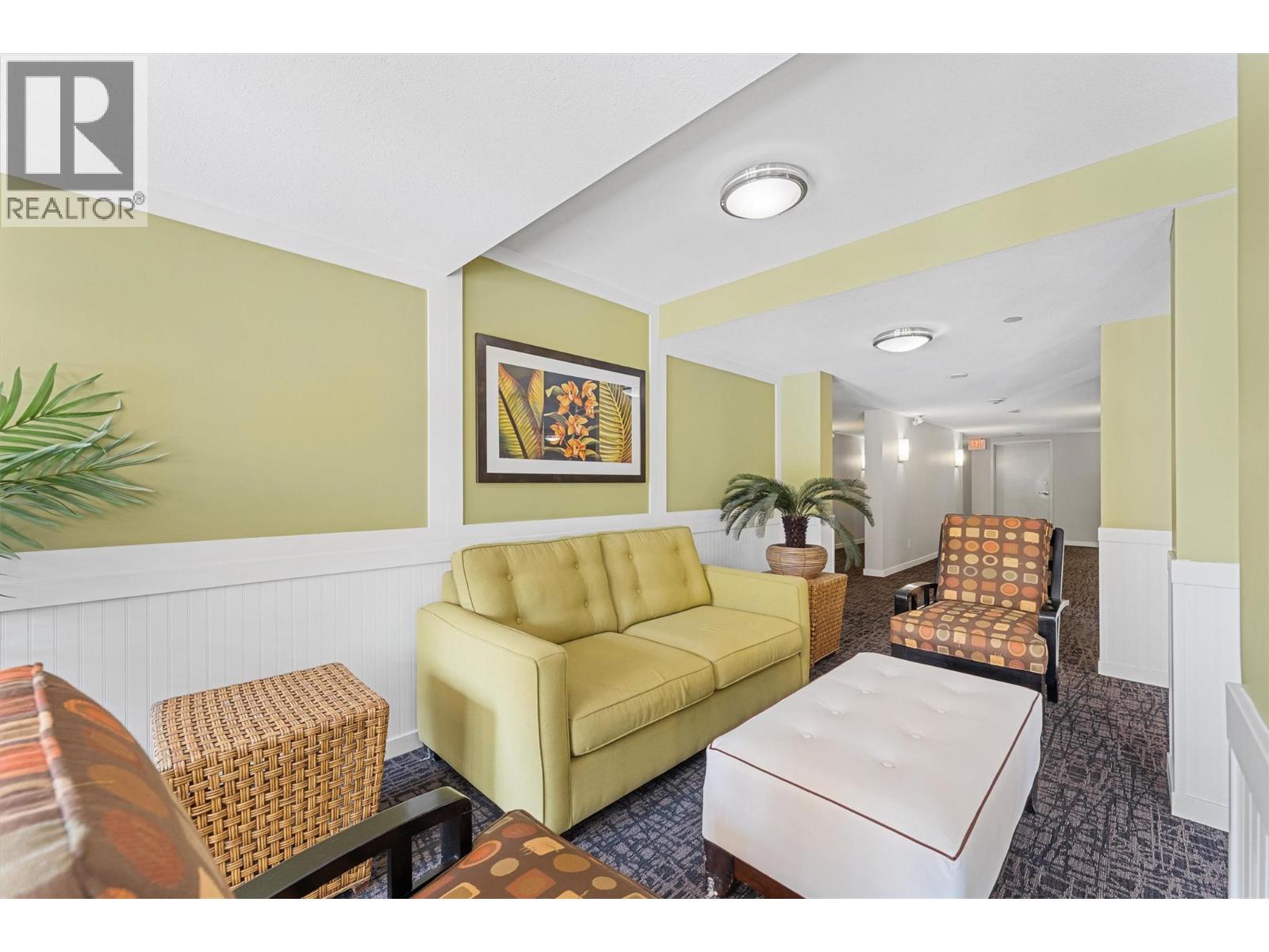 Picture for Unit #404, 571 Yates  Road