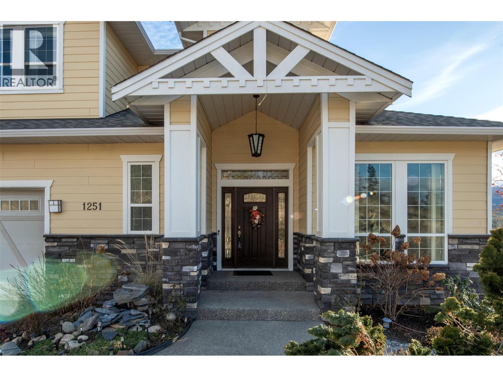 Picture for 1251 Wilmot  Avenue