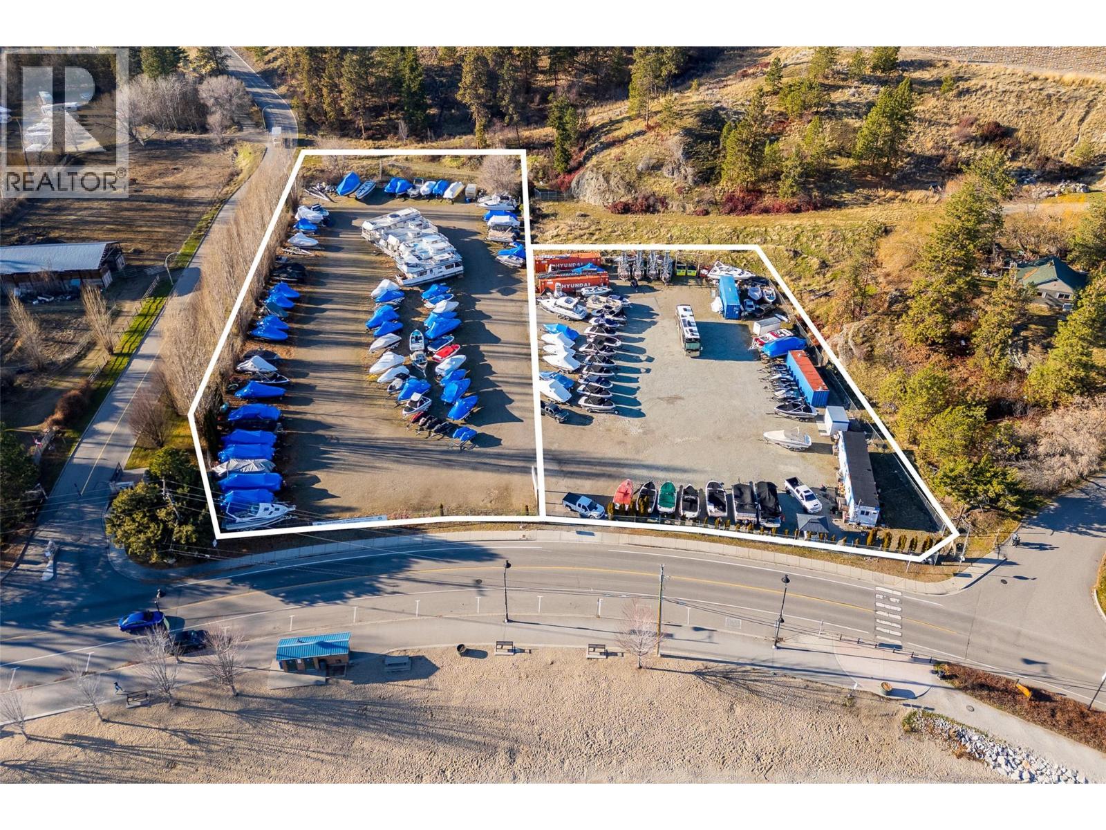 Picture for 4058 & 4066 Gellatly  Road