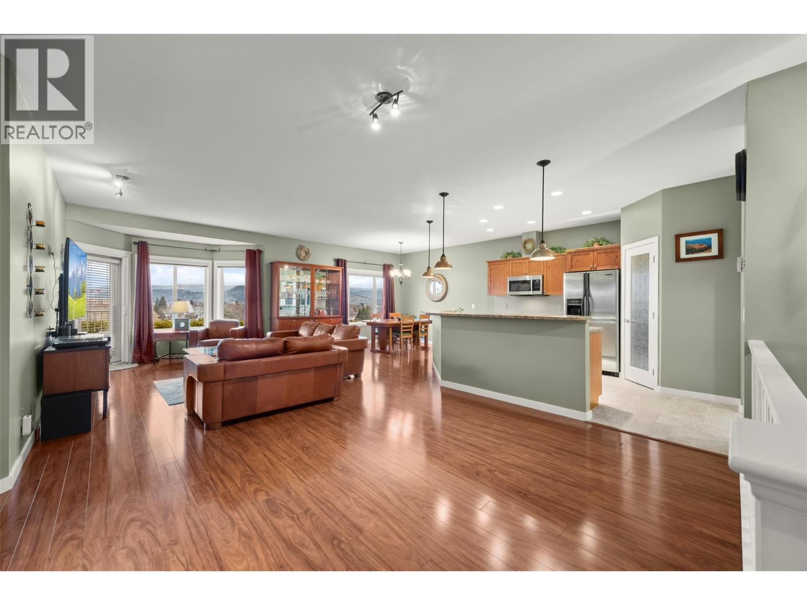 Picture for Unit #6, 820 McKenzie  Road