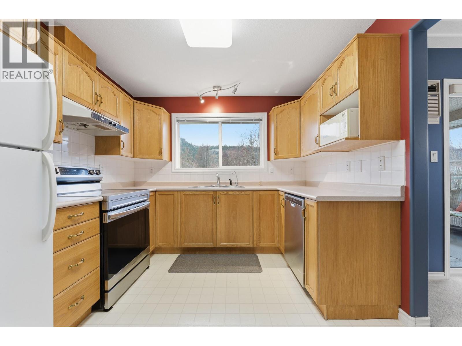 Picture for Unit #201, 315 Whitman  Road