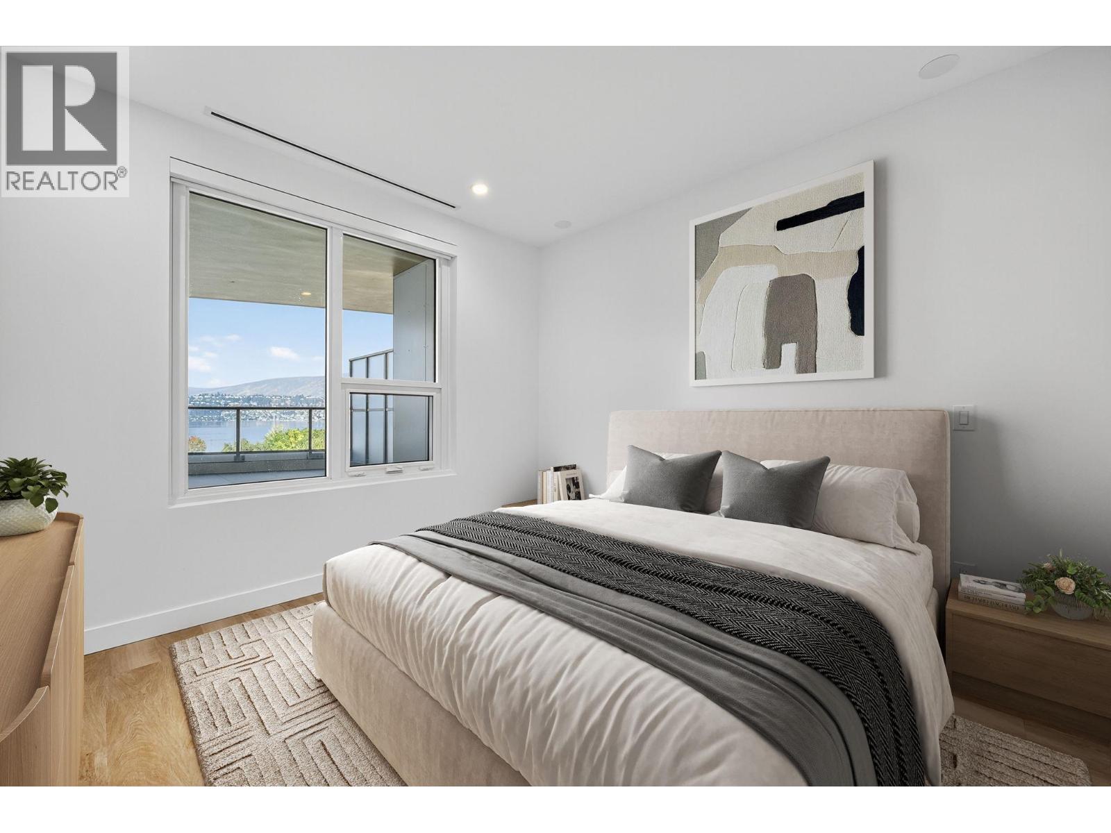 Picture for Unit #1006, 3340 Lakeshore  Road