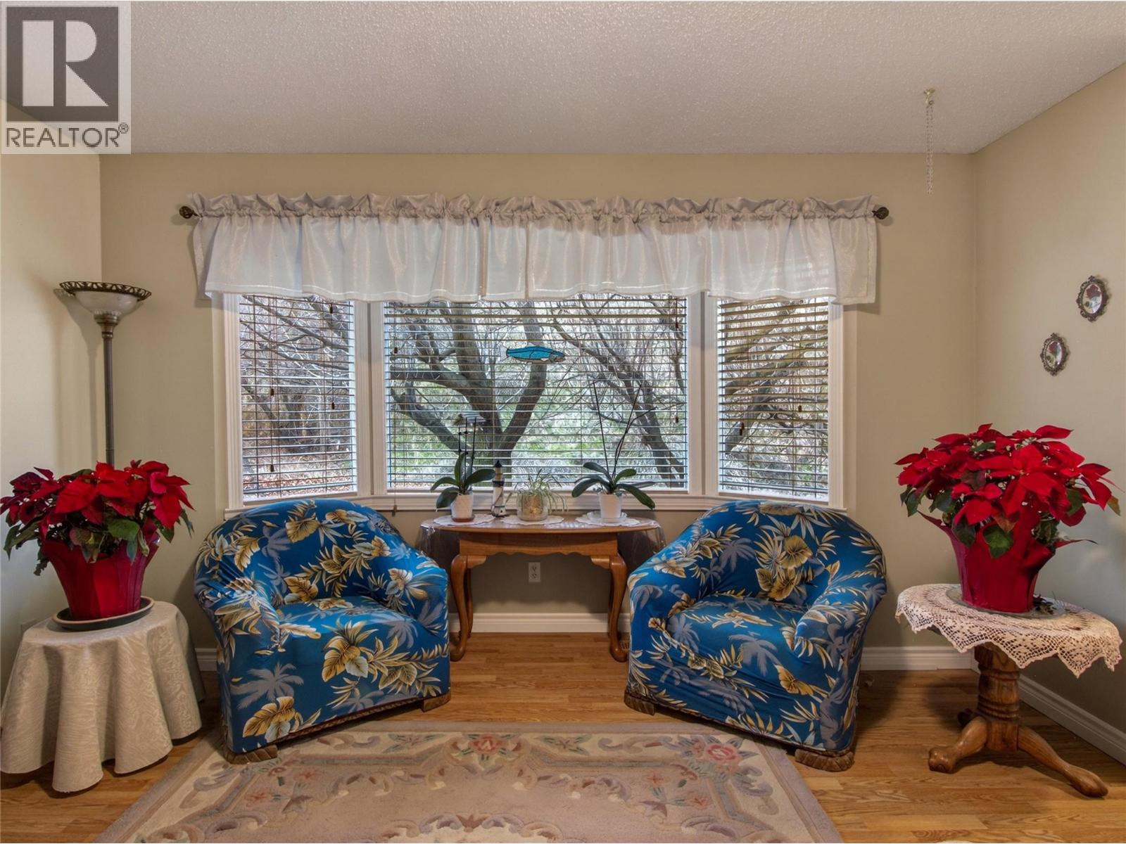 Picture for 109 GREEN  AvenueE