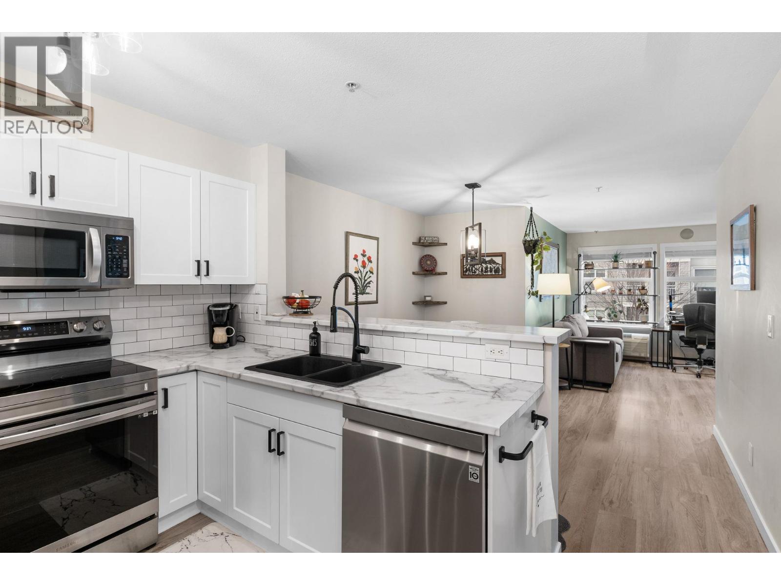 Picture for Unit #204, 567 Yates  Road