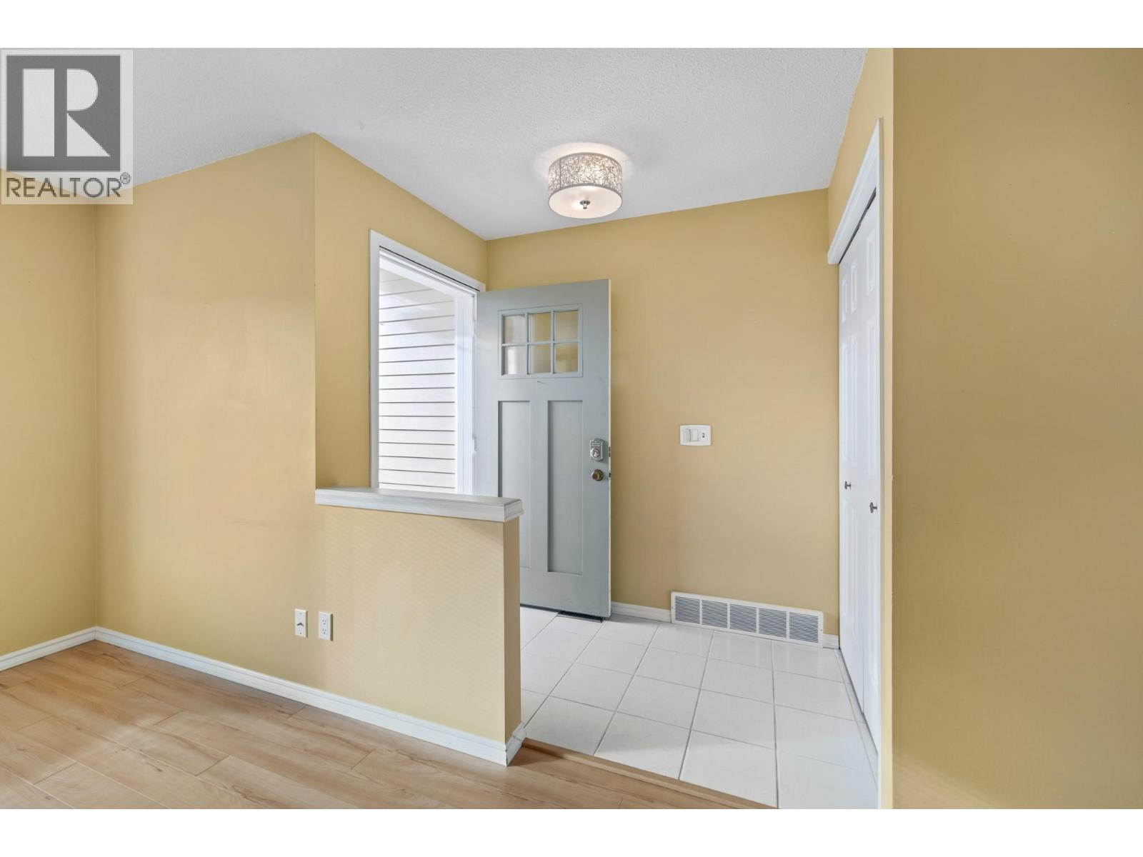 Picture for Unit #438, 1260 Raymer  Avenue