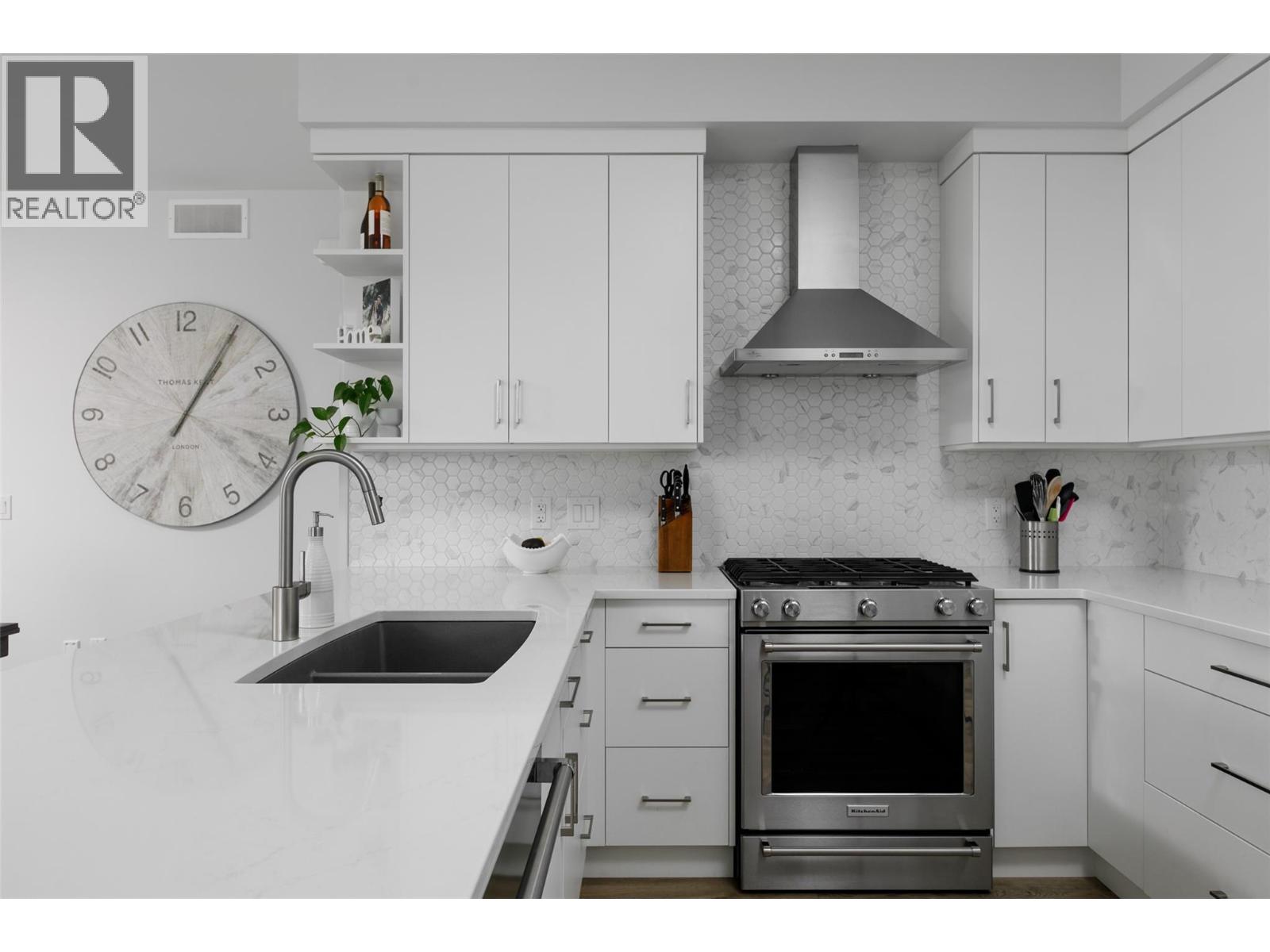 Picture for 865 Patterson  Avenue