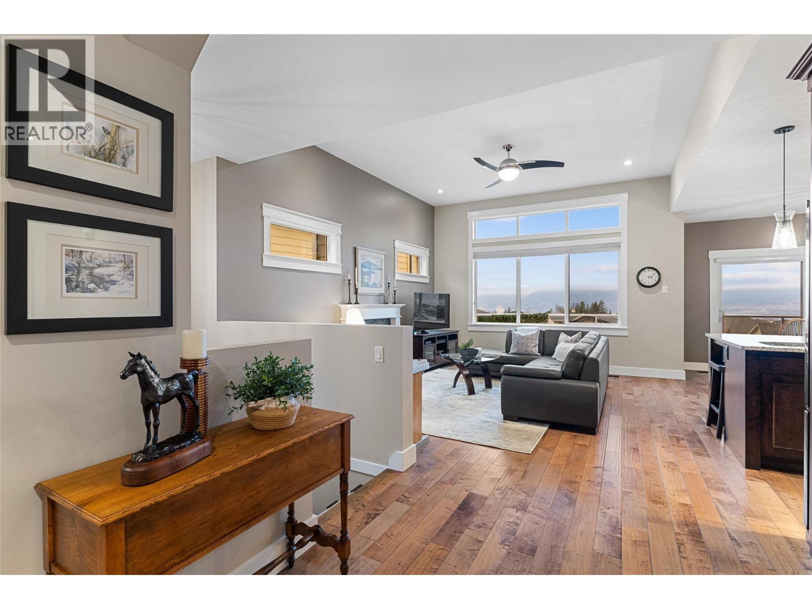 Picture for 5484 Mountainside  Lane