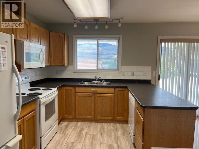 Picture for 4008 LOBELIA  Drive