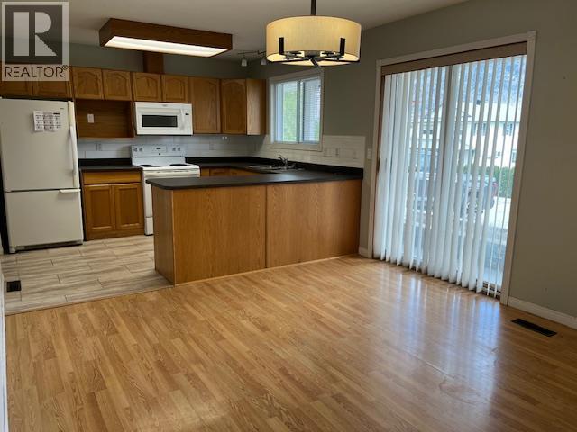 Picture for 4008 LOBELIA  Drive