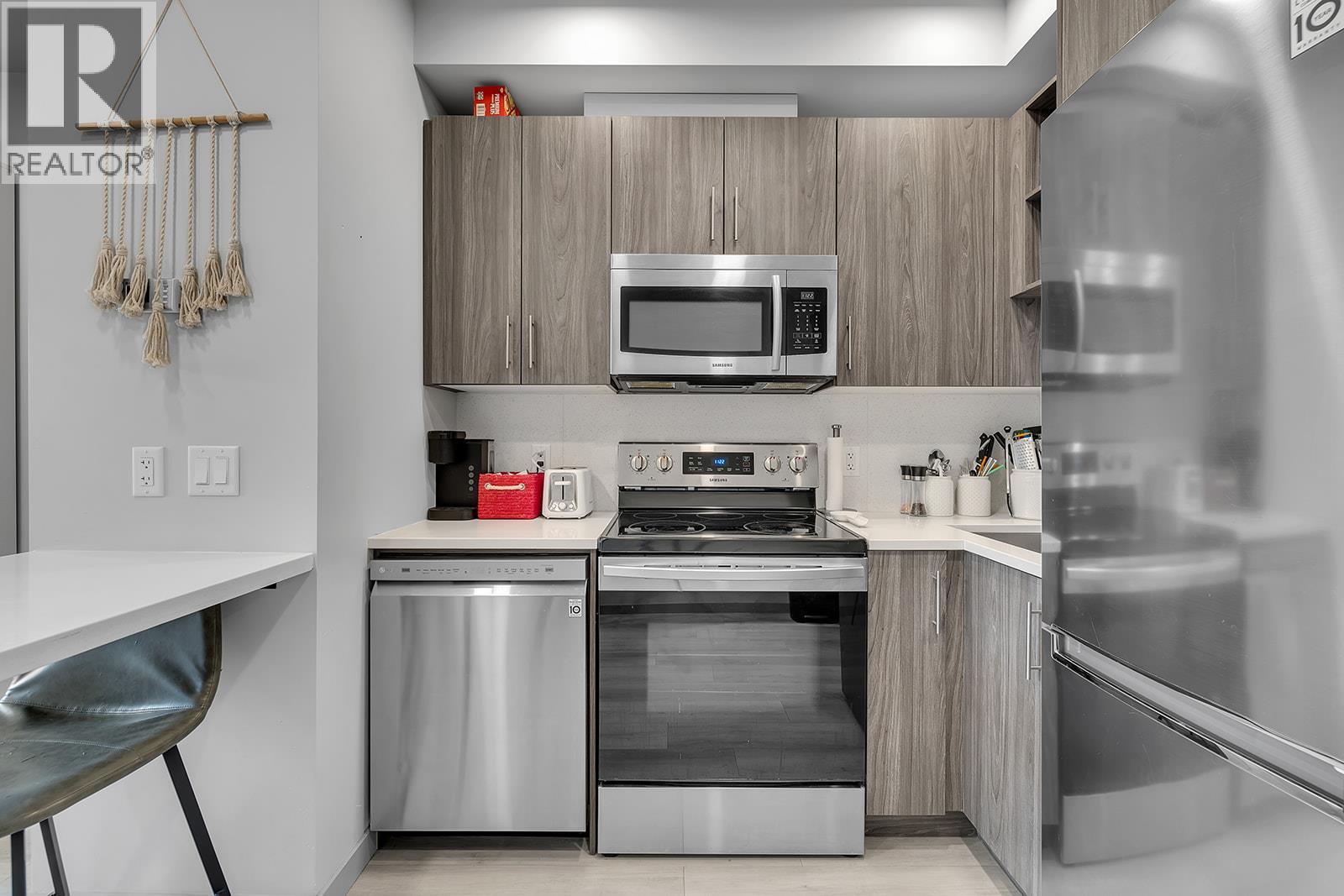 Picture for Unit #327, 345 Dougall  RoadN