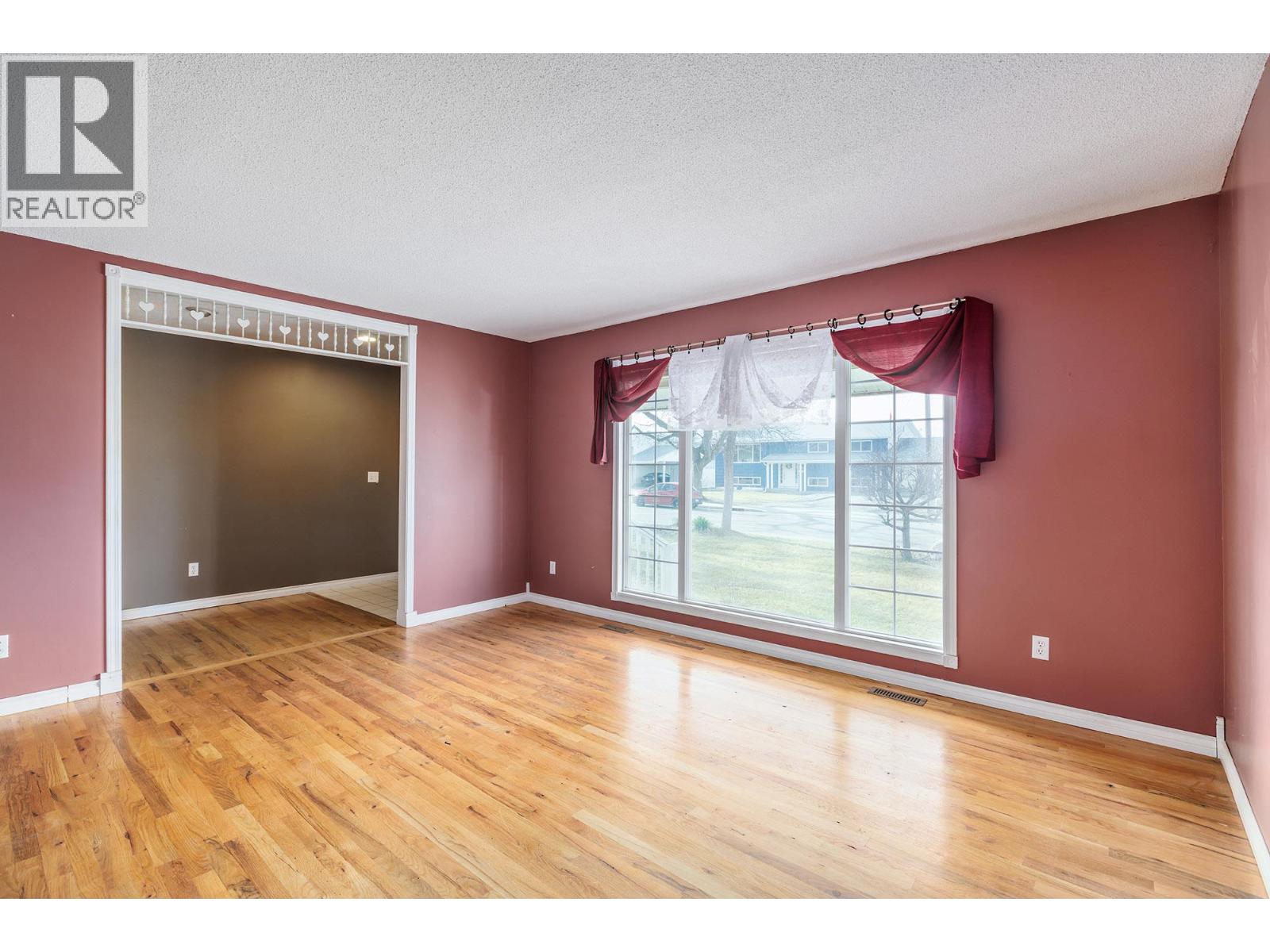 Picture for 975 Neptune  Road