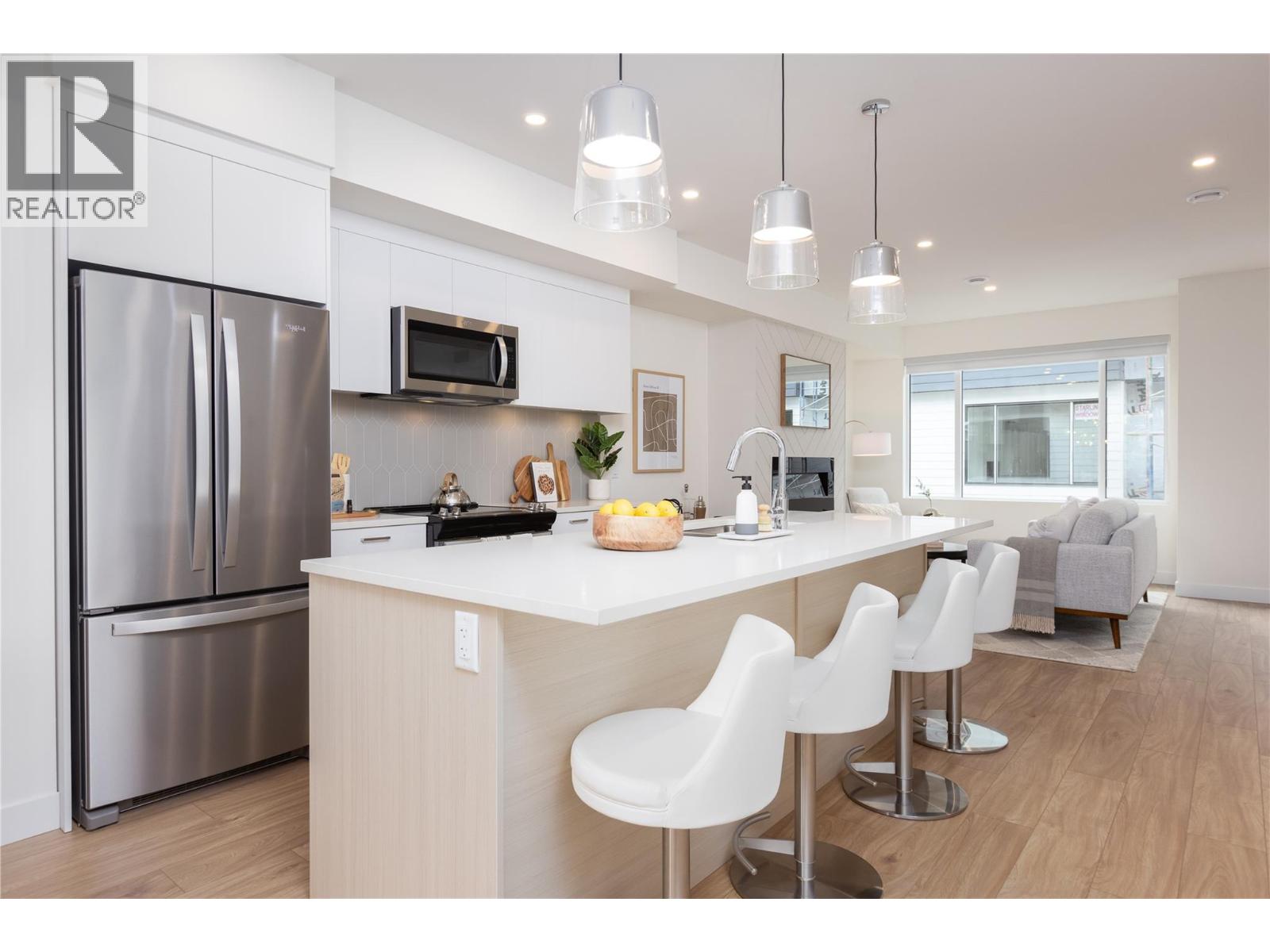 Picture for Unit #12, 1225 FINDLAY  Road