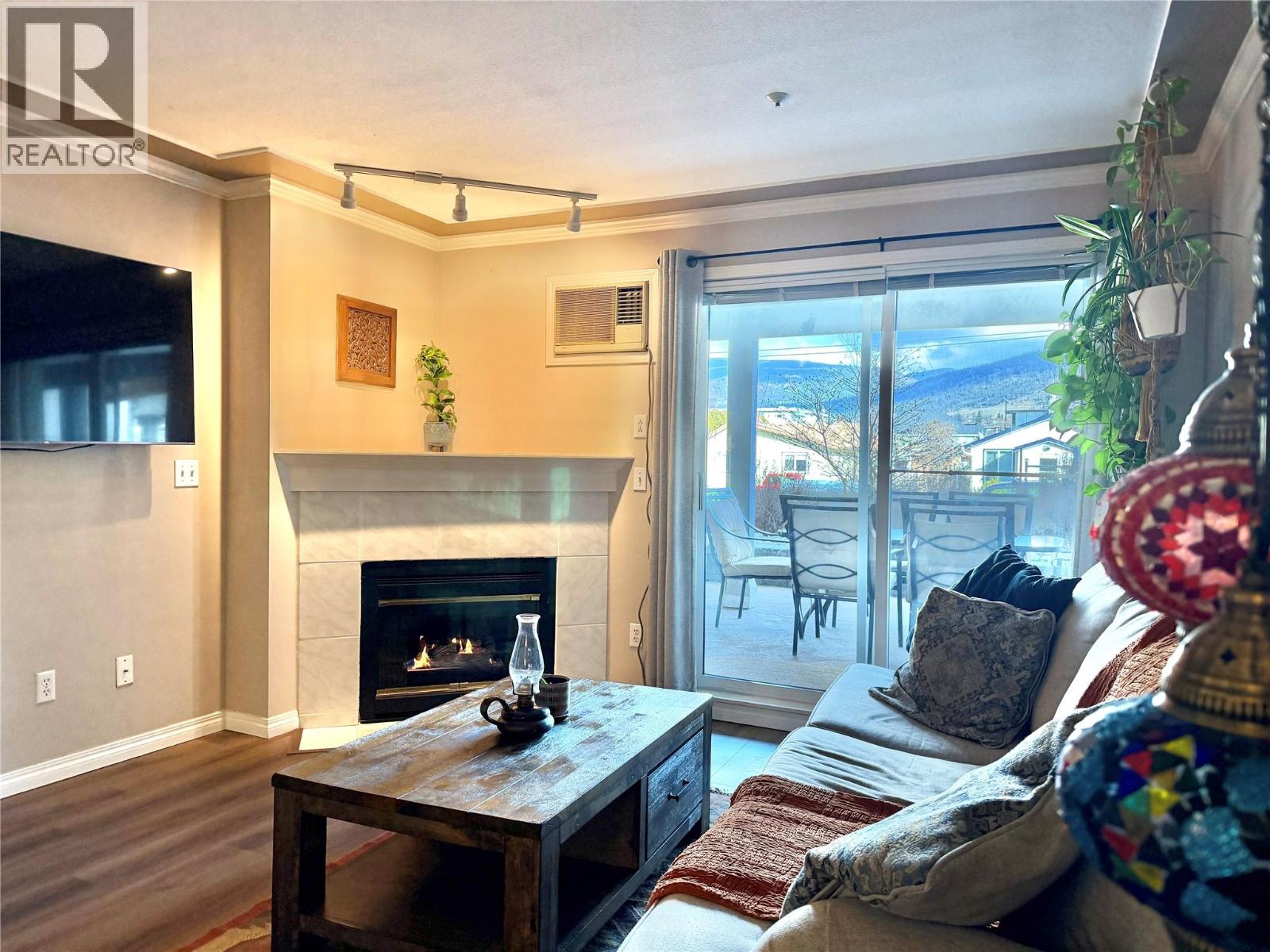 Picture for Unit #110, 329 RIGSBY  Street