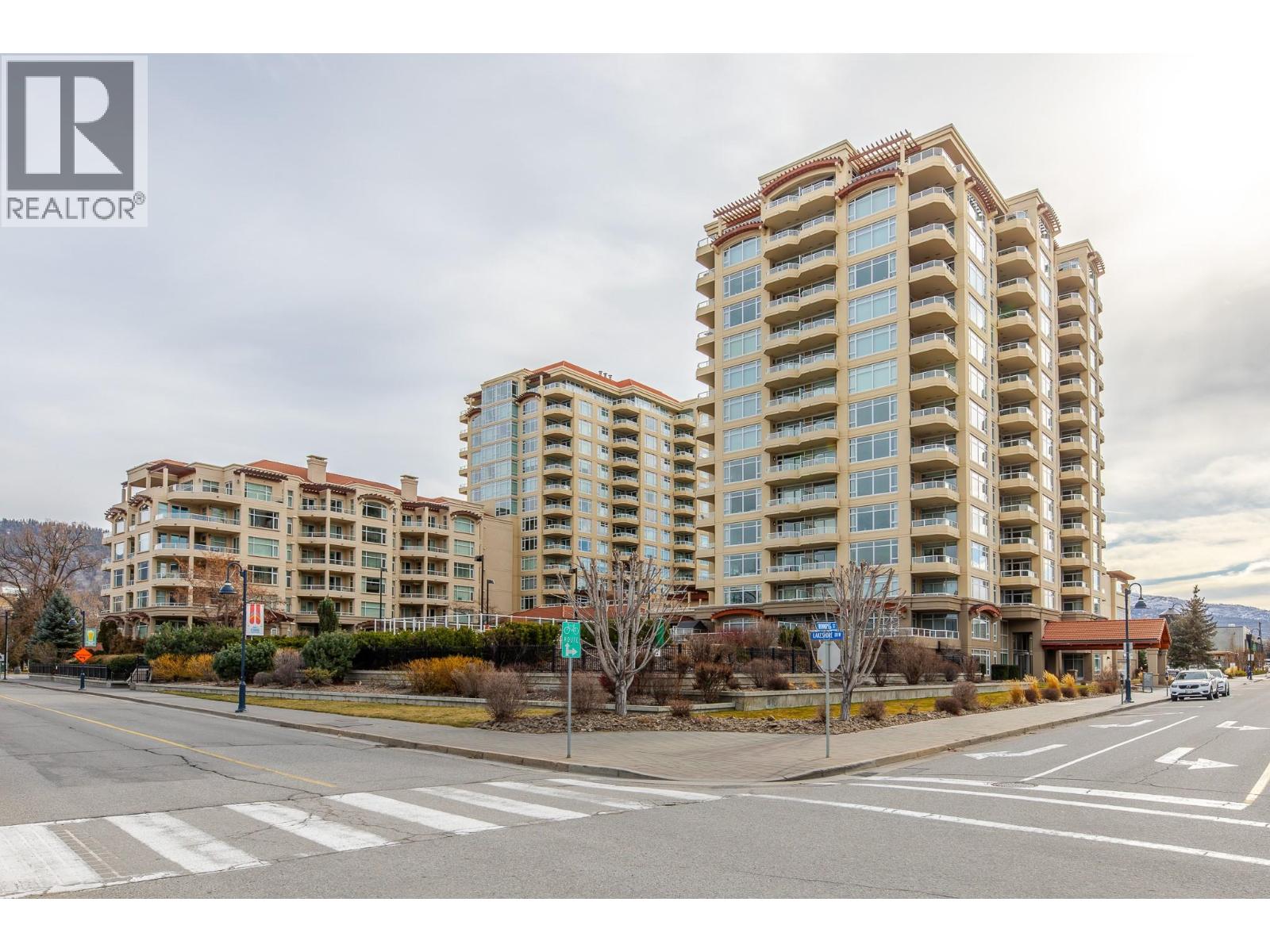 Picture for Unit #203, 160 Lakeshore  DriveW
