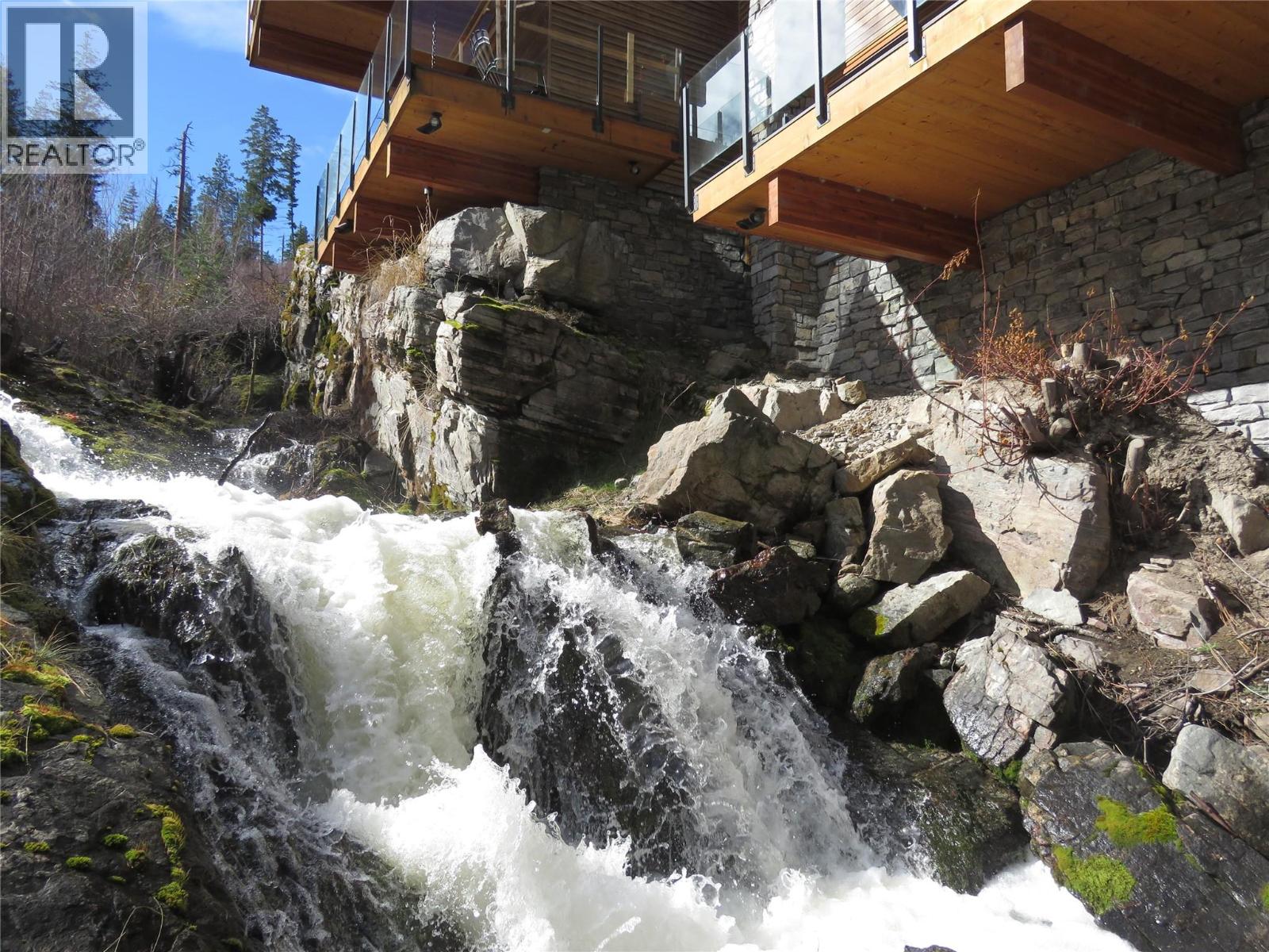 Picture for 8888 Lakeshore  Road