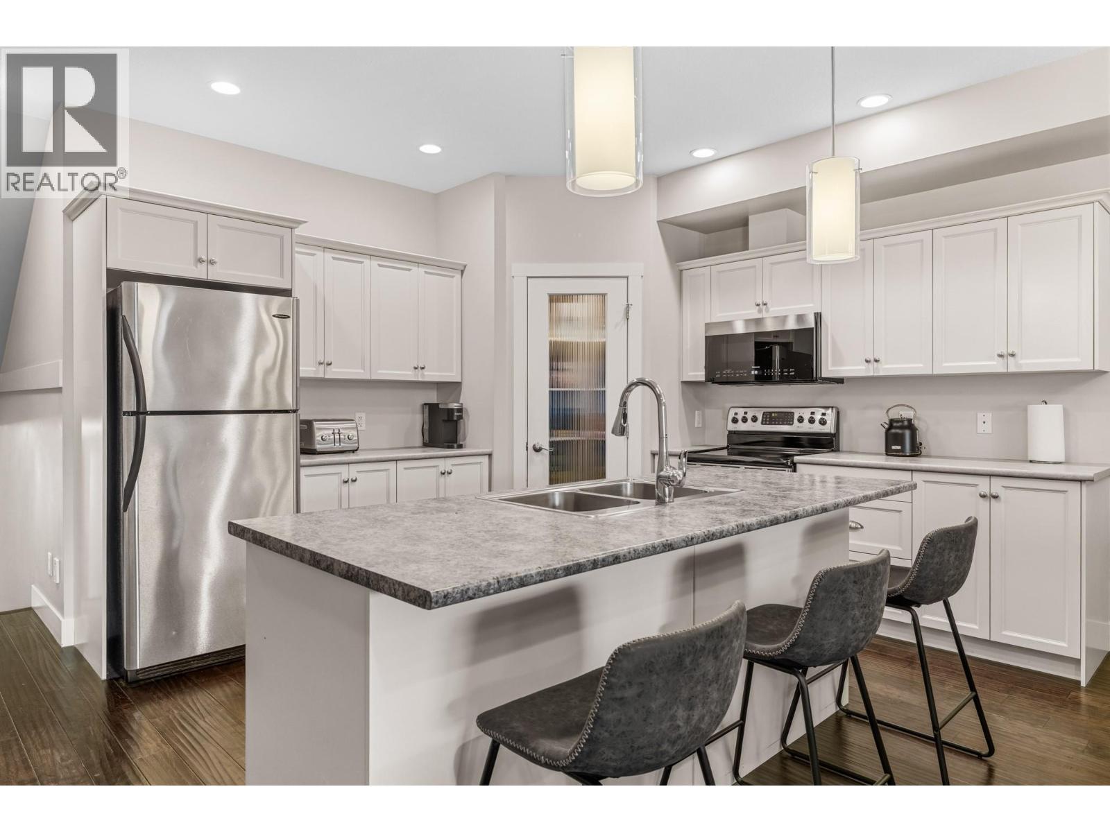 Picture for Unit #4, 600 Boynton  Place