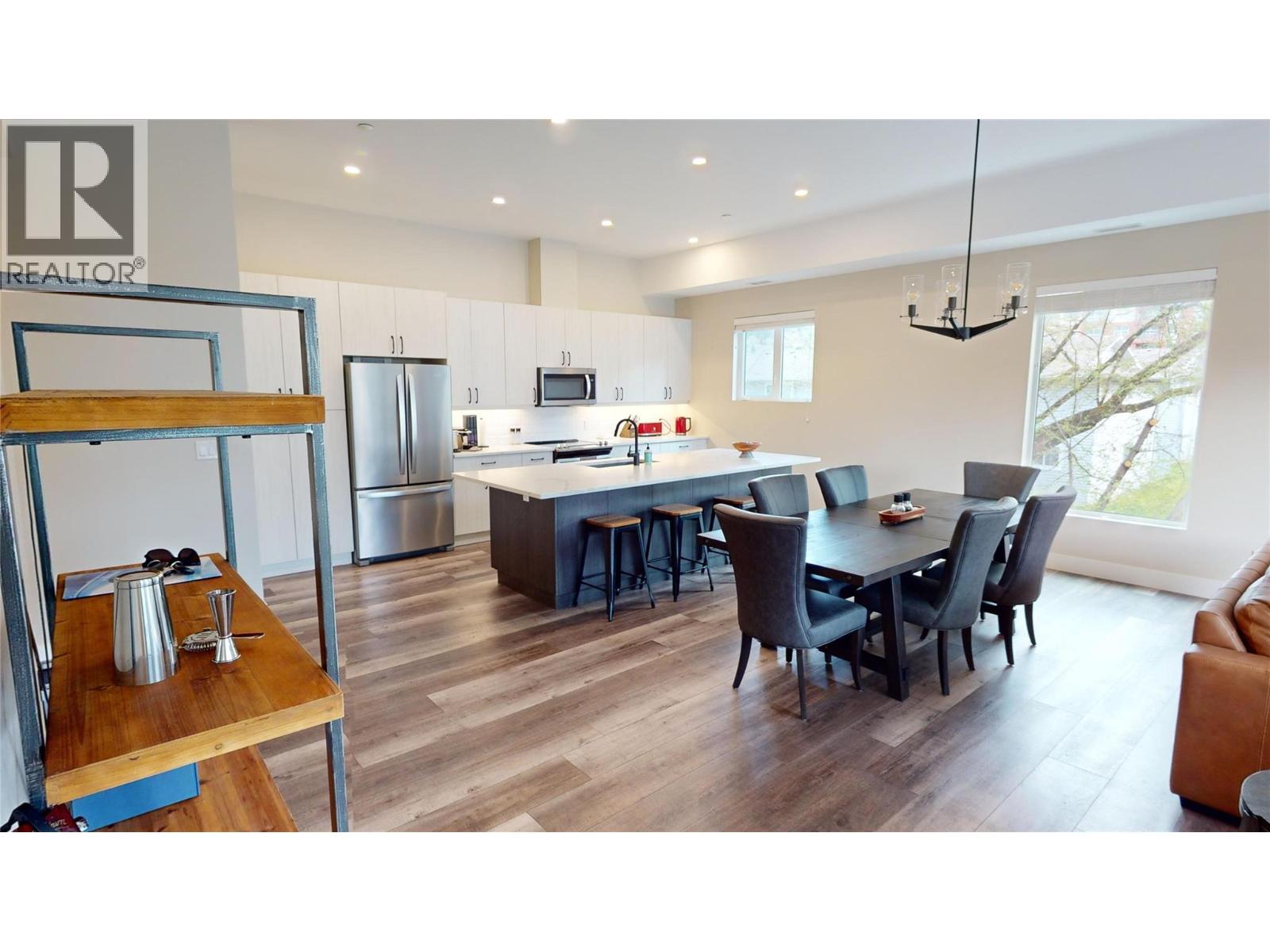 Picture for Unit #213, 3313 Wilson  Street