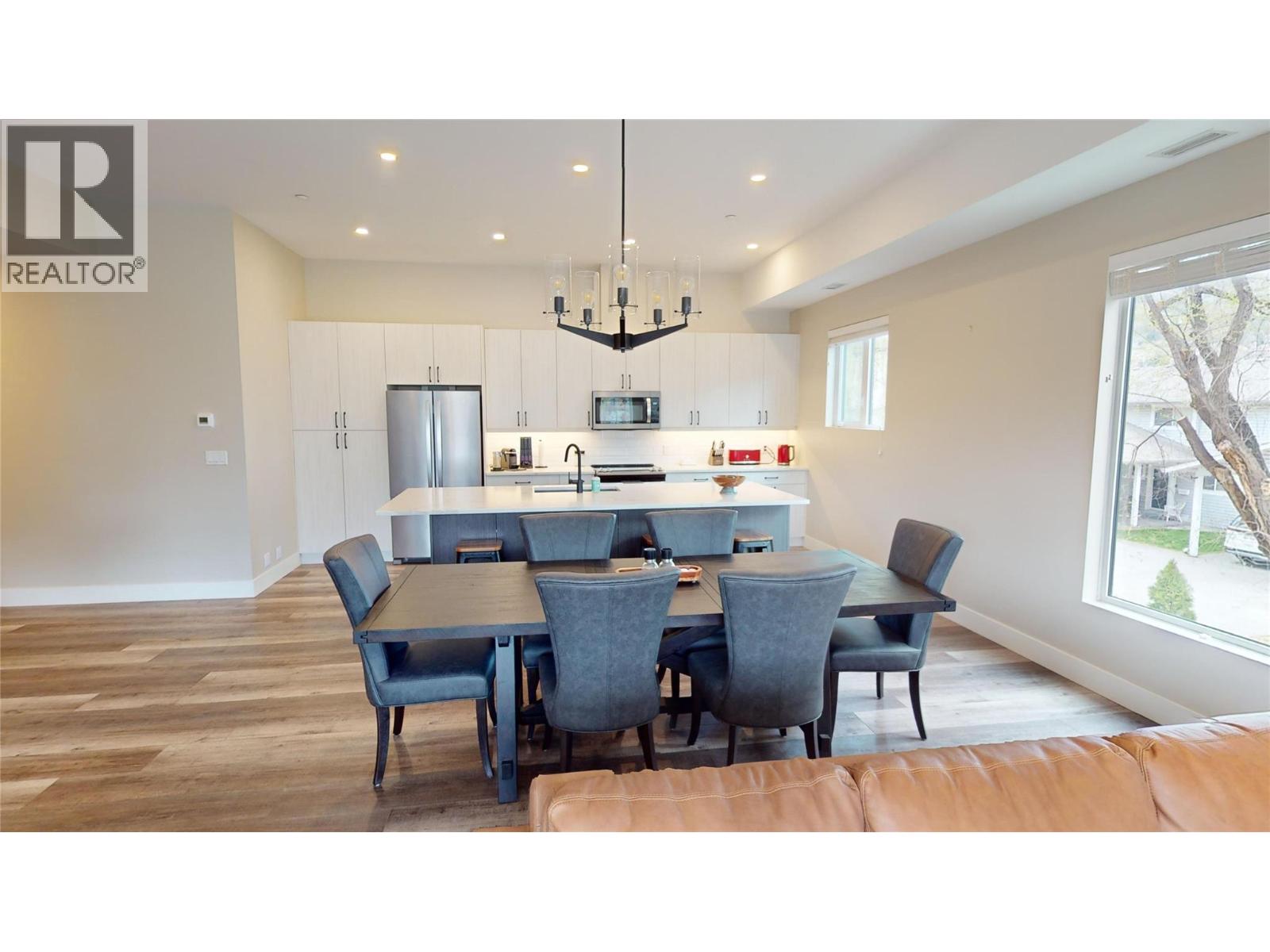 Picture for Unit #213, 3313 Wilson  Street