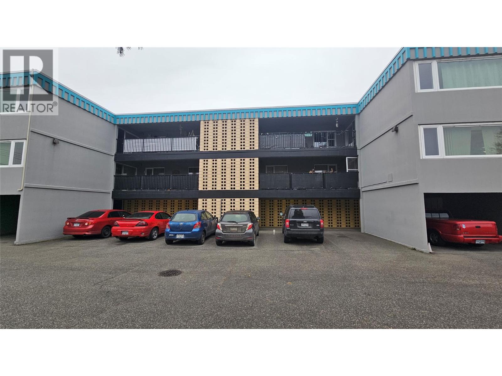 Picture for 301 Scott  Avenue