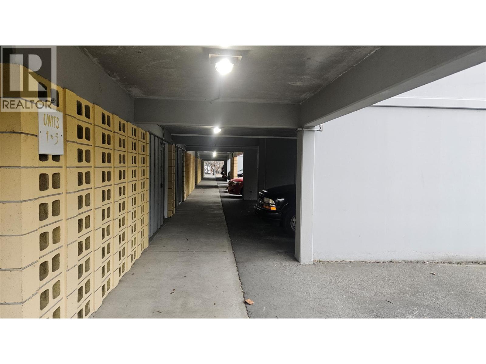 Picture for 301 Scott  Avenue