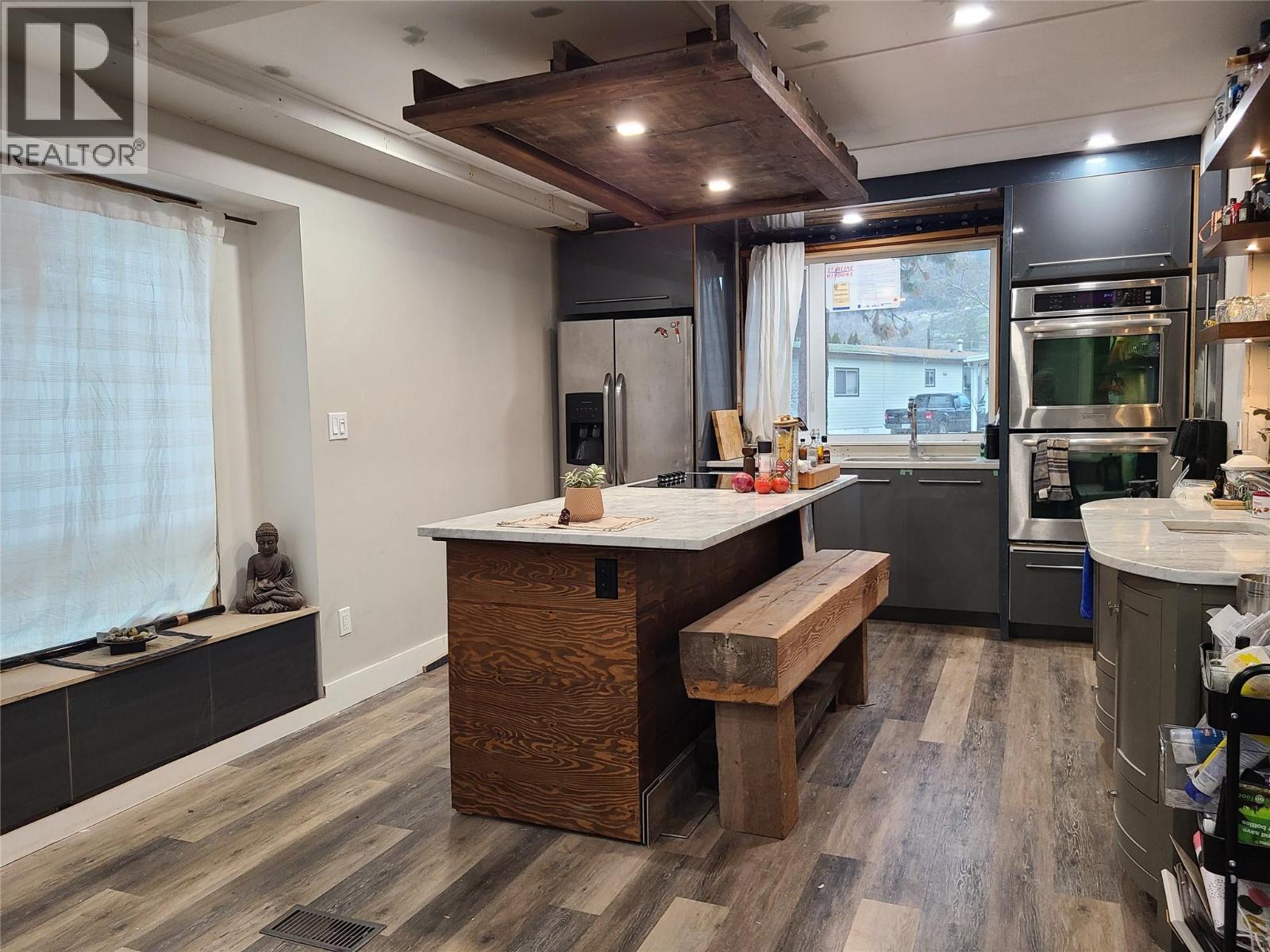 Picture for Unit #14, 1999 Highway 97S 