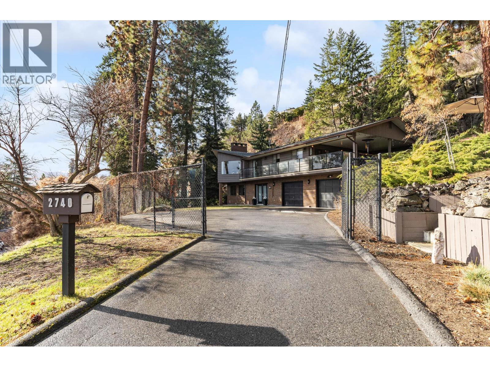 Picture for 2740 Lakeridge  Road