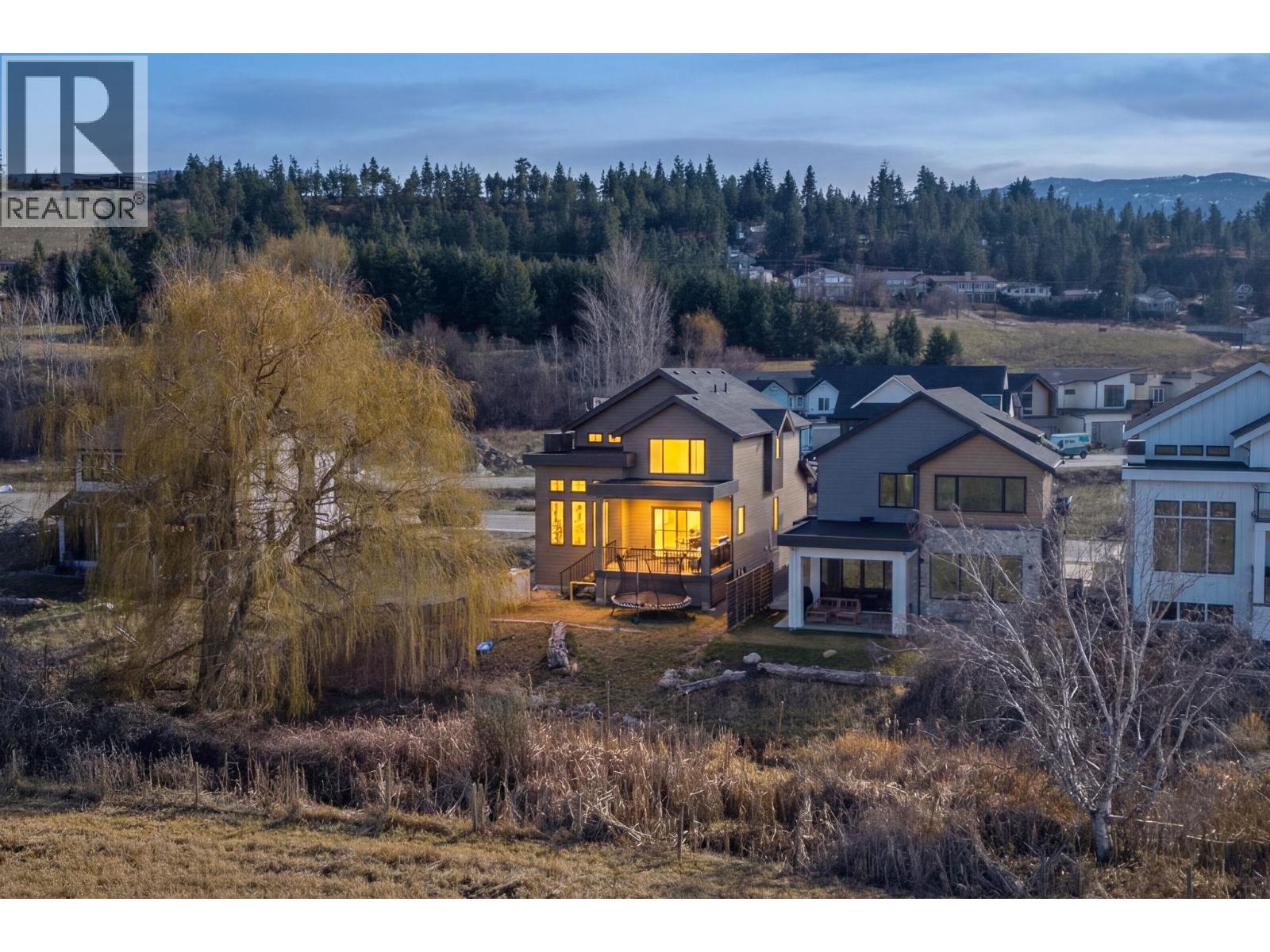 Picture for 940 Bull  Crescent