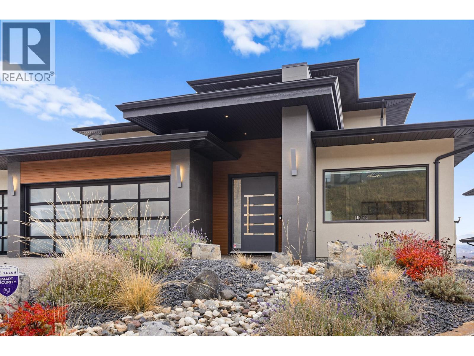 Picture for 1068 Clarance  Avenue