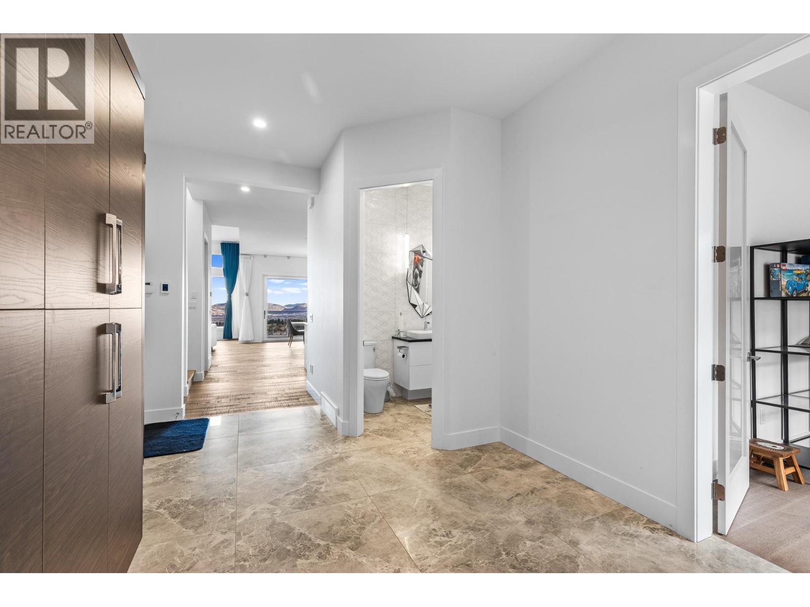 Picture for 1068 Clarance  Avenue