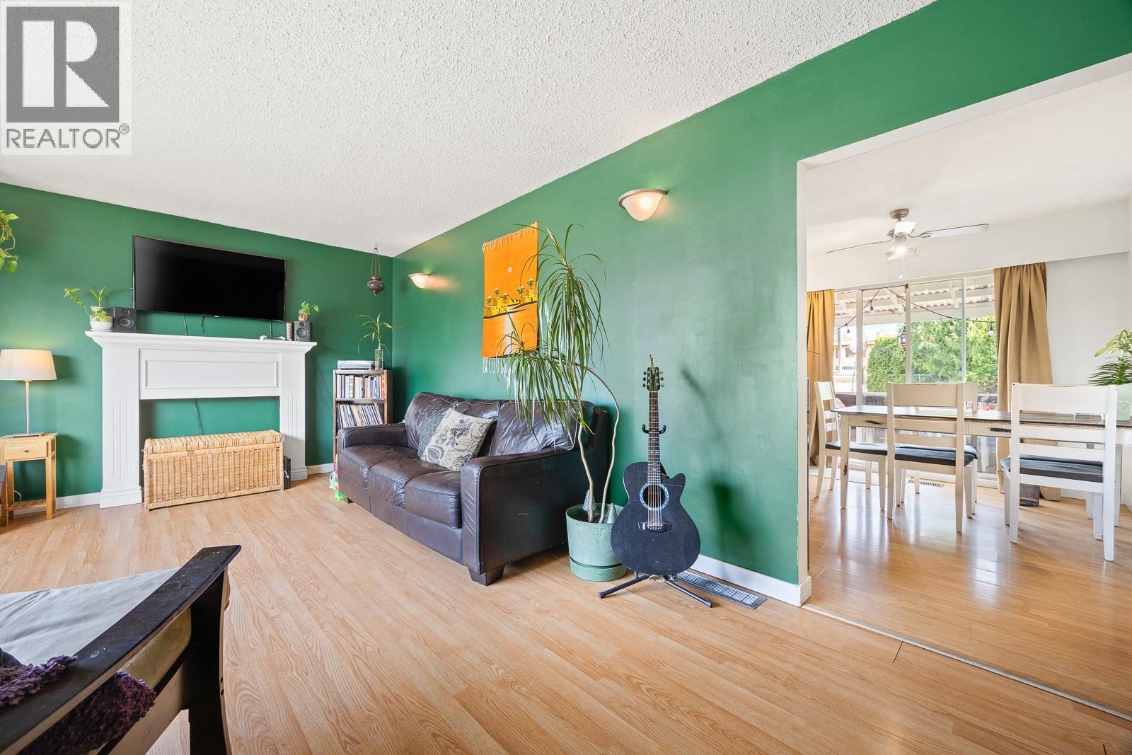 Picture for 430A Holbrook  RoadW