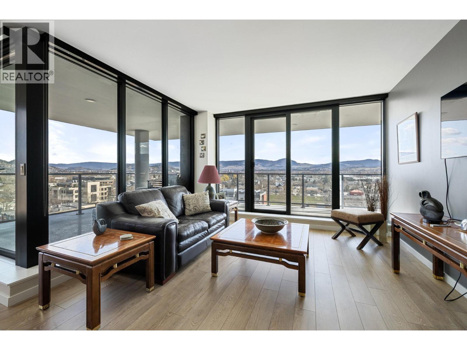 Picture for Unit #901, 485 Groves  Avenue