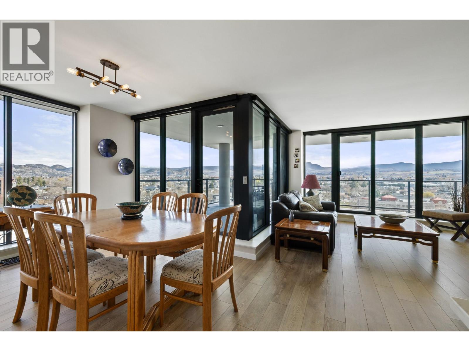 Picture for Unit #901, 485 Groves  Avenue