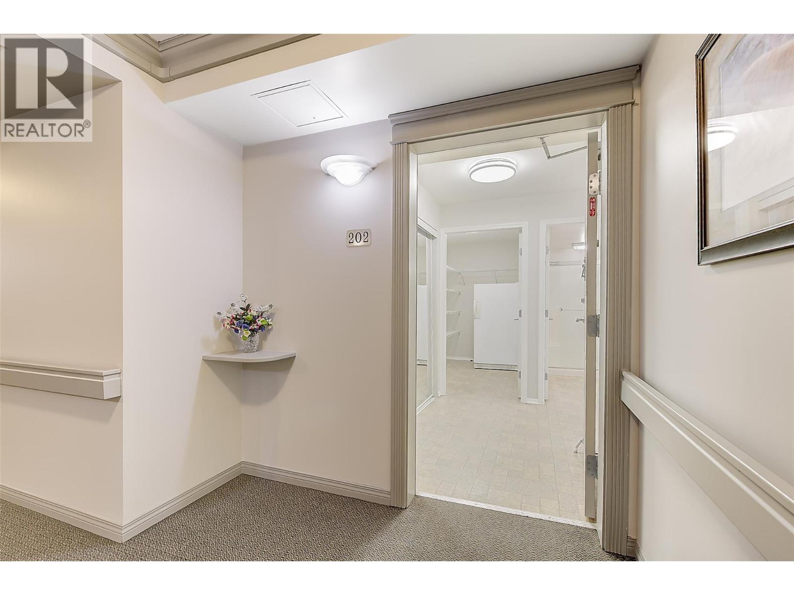 Picture for Unit #202, 265 Froelich  Road