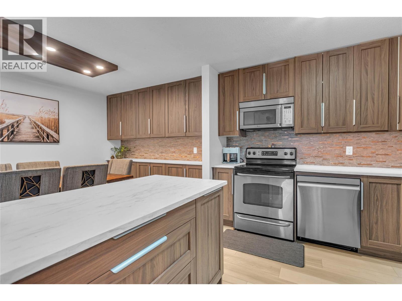Picture for Unit #110A, 735 Cook  Road
