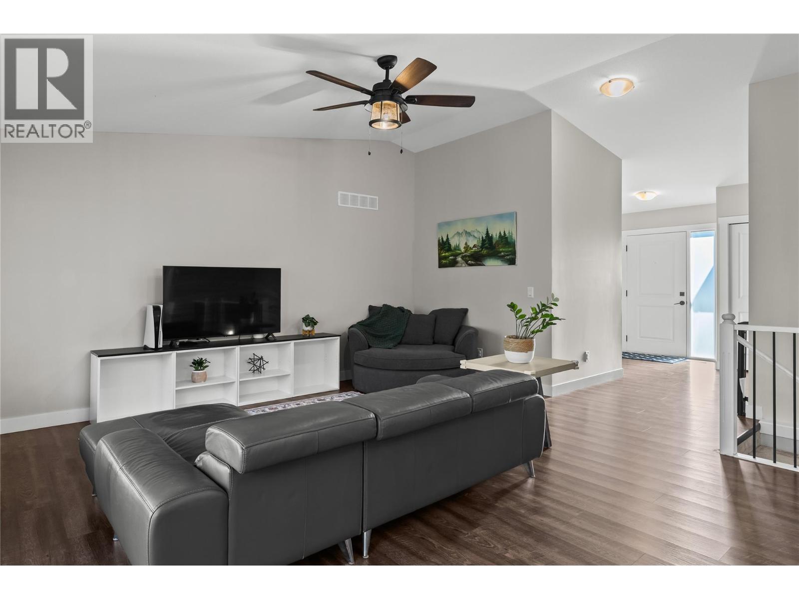 Picture for 530 Muir  Road
