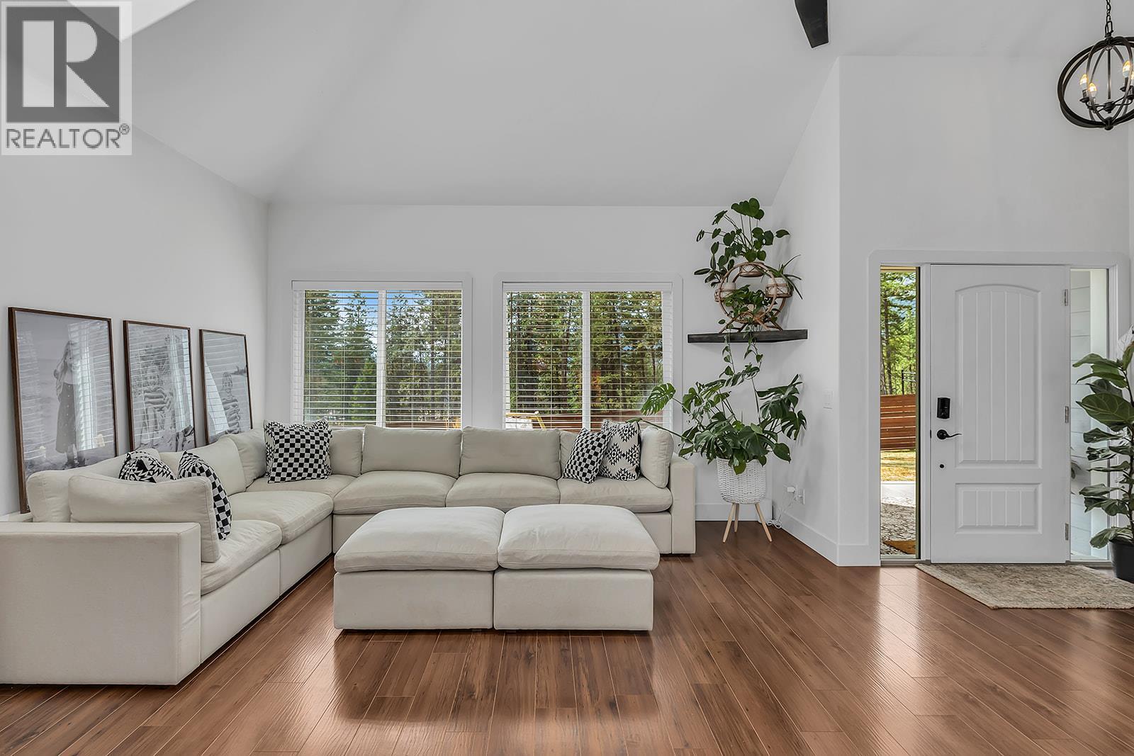 Picture for 751 Fairbridge  Road