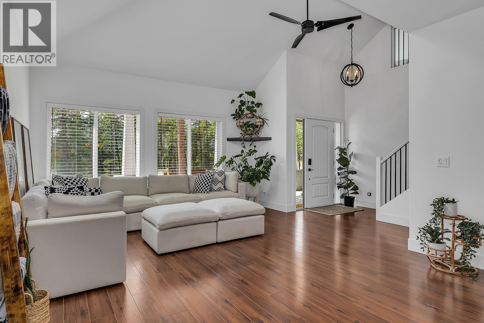 Picture for 751 Fairbridge  Road