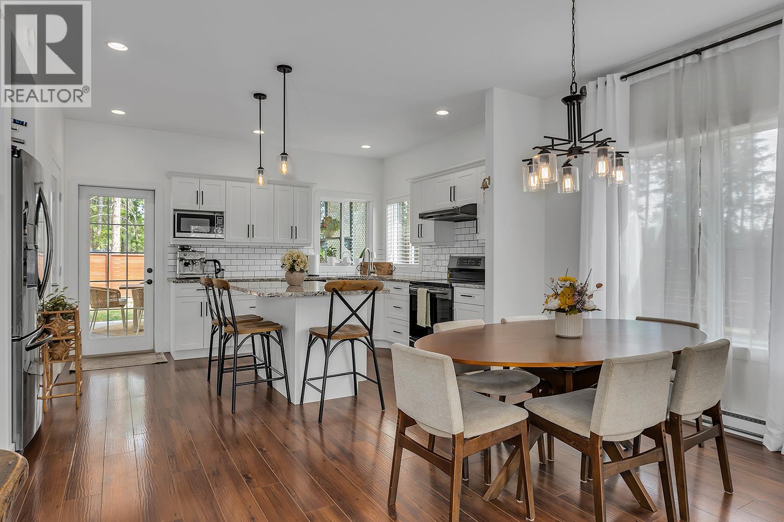 Picture for 751 Fairbridge  Road