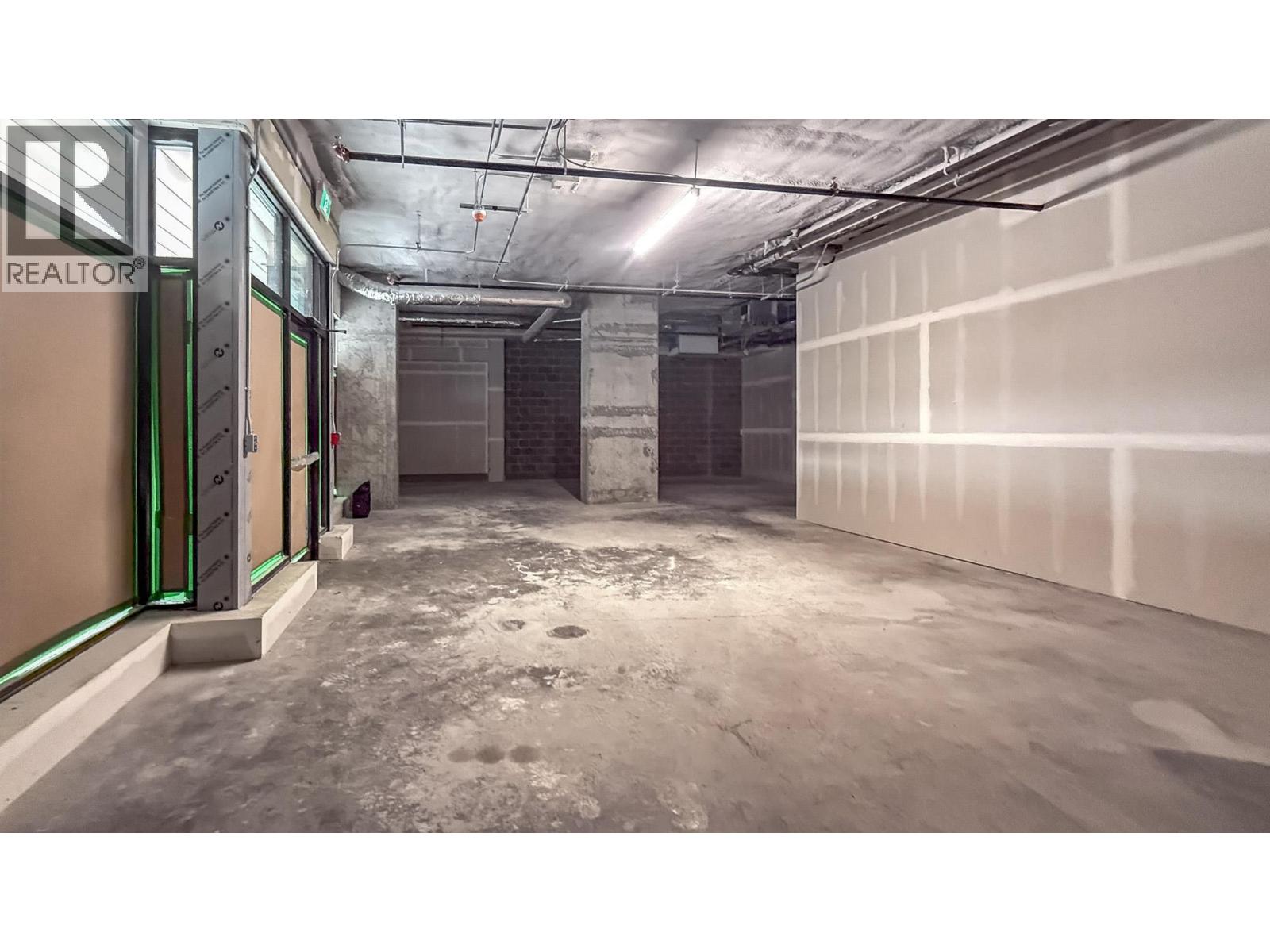 Picture for 246 Leon  Avenue https://www.cirrealty.ca/reb/bc/7/10336437_13.jpg