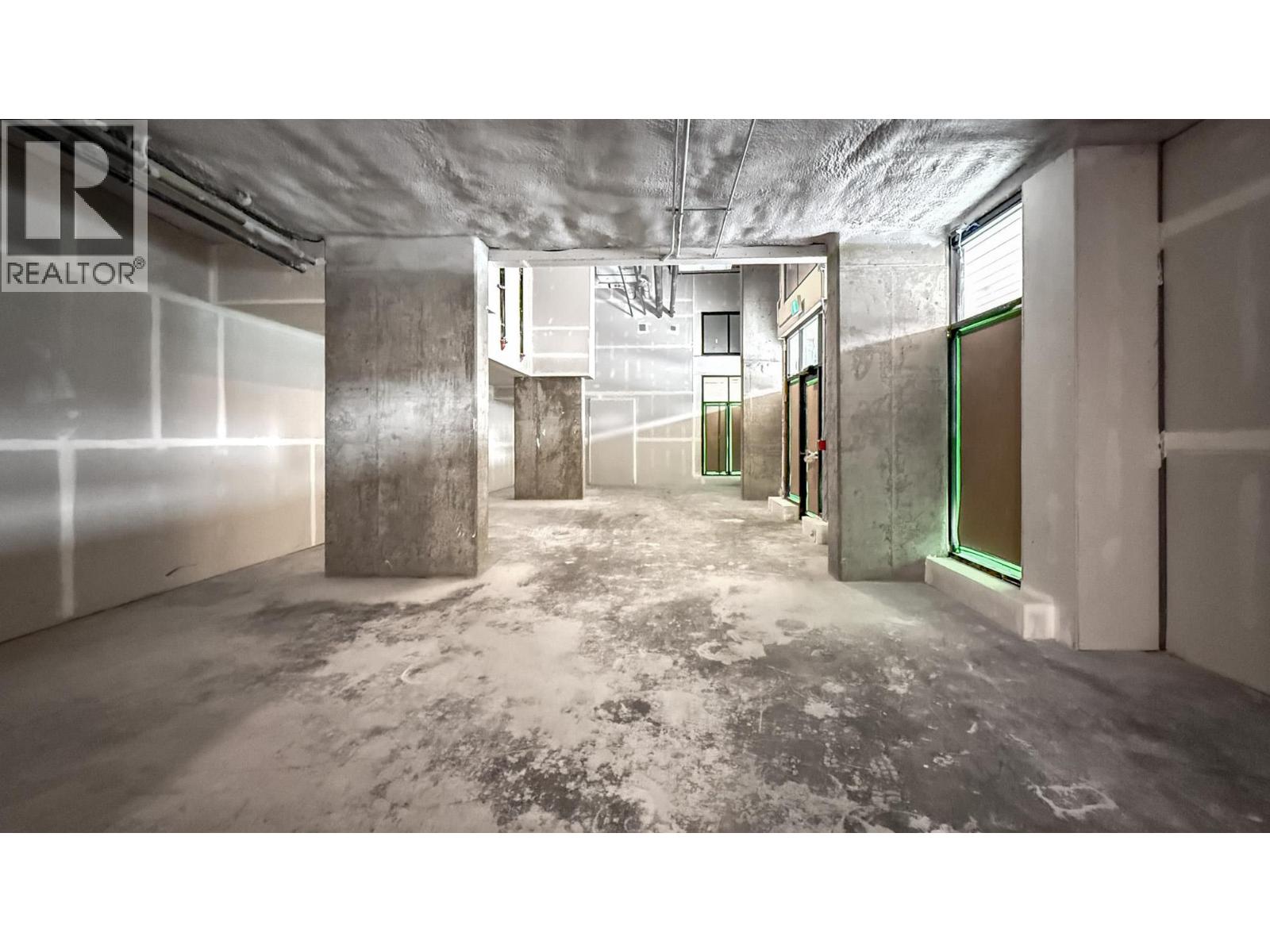 Picture for 246 Leon  Avenue https://www.cirrealty.ca/reb/bc/7/10336437_7.jpg