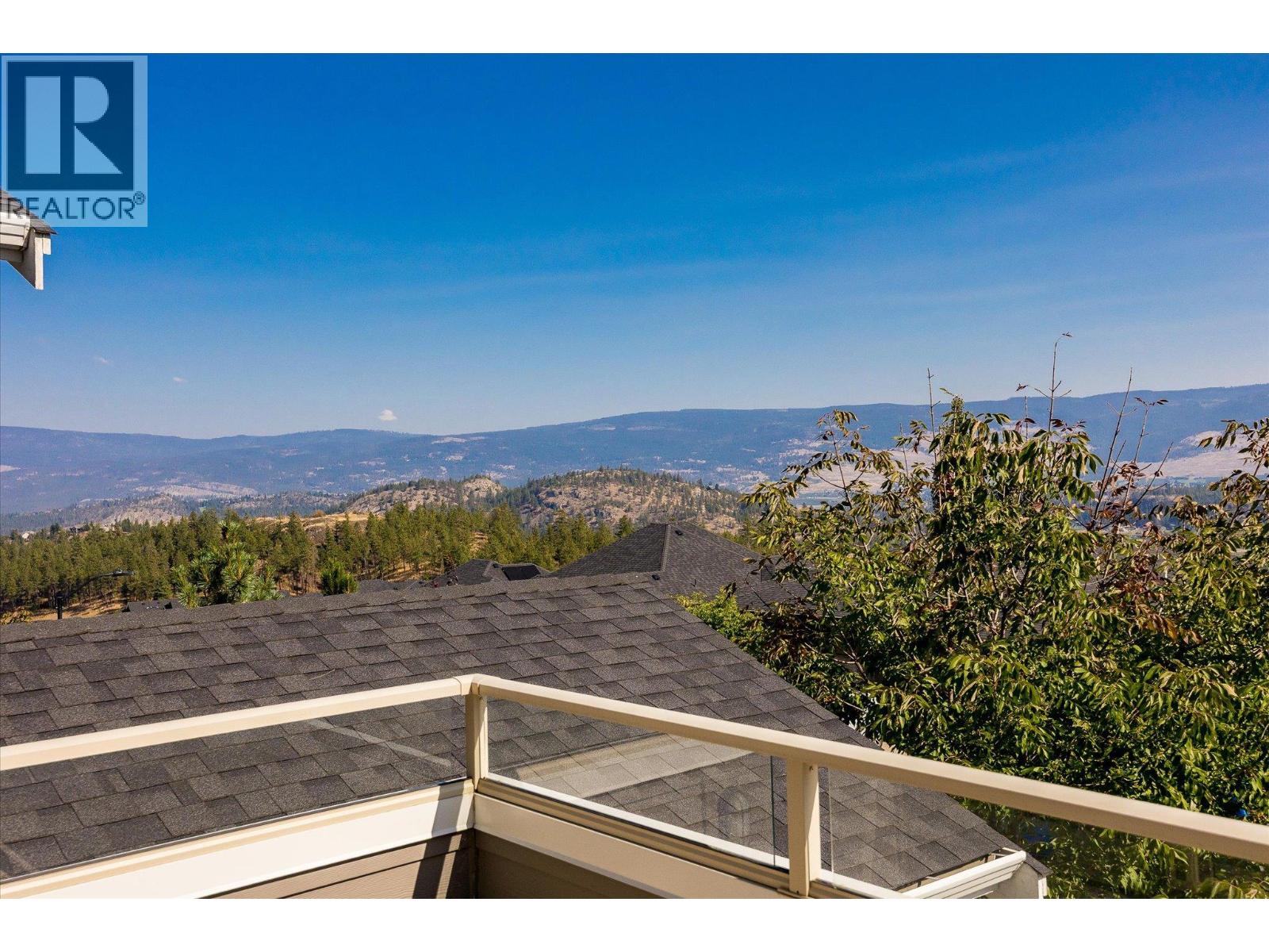 Picture for 218 Upper Canyon  DriveN https://www.cirrealty.ca/reb/bc/7/10362967_15.jpg