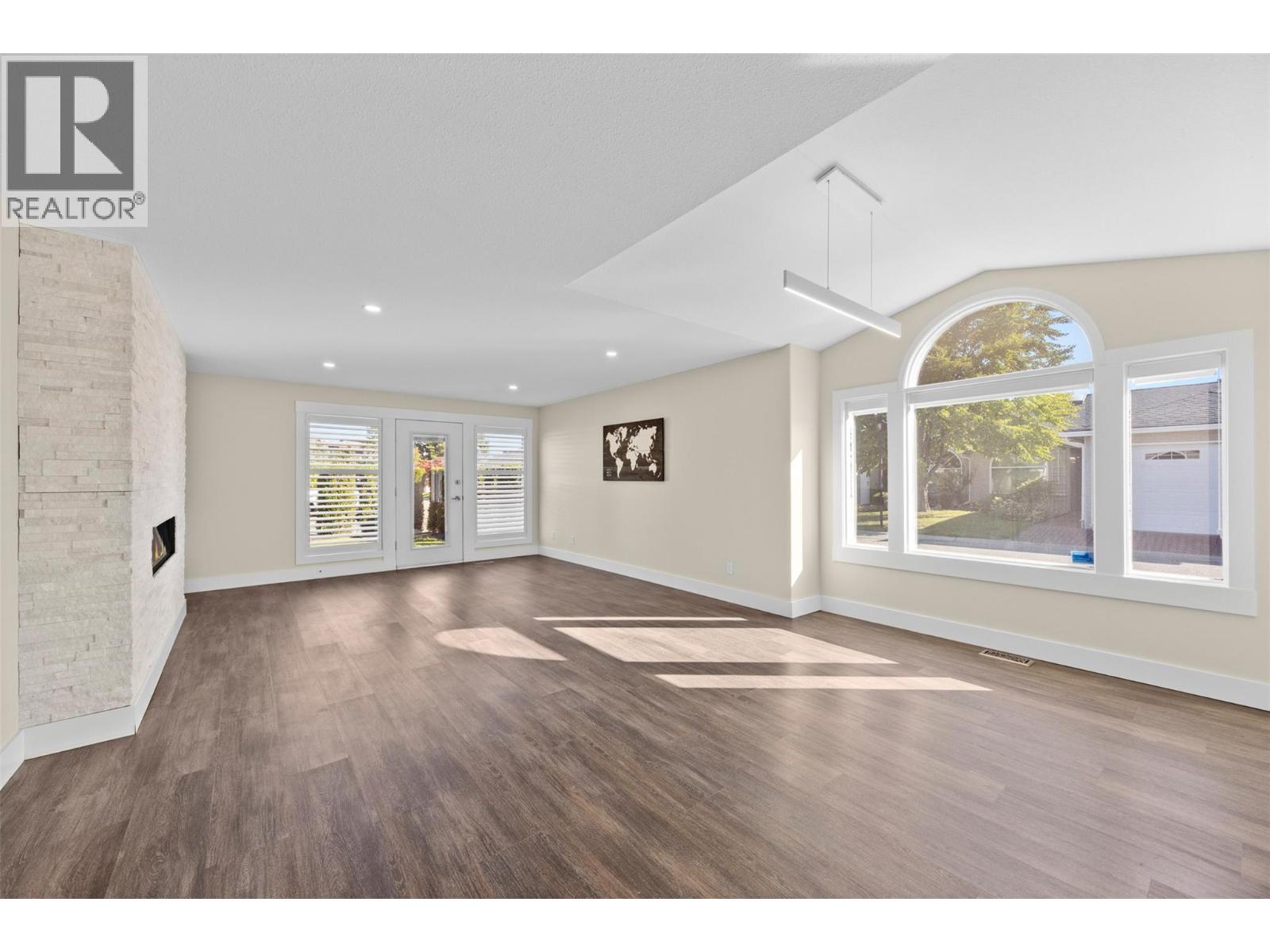 Picture for Unit #57, 1020 Lanfranco  Road https://www.cirrealty.ca/reb/bc/7/10363387_13.jpg